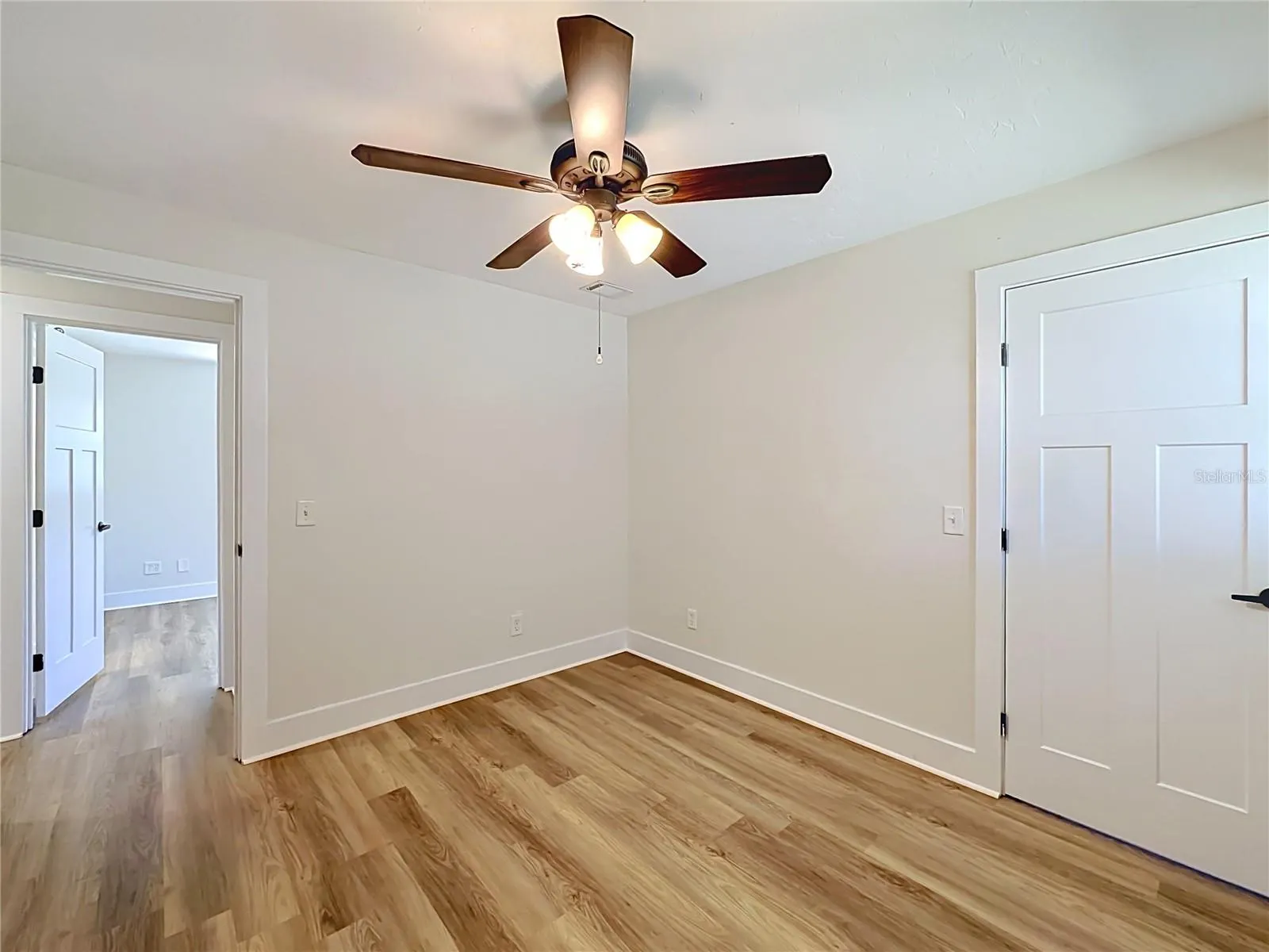 327 NE 6TH AVE