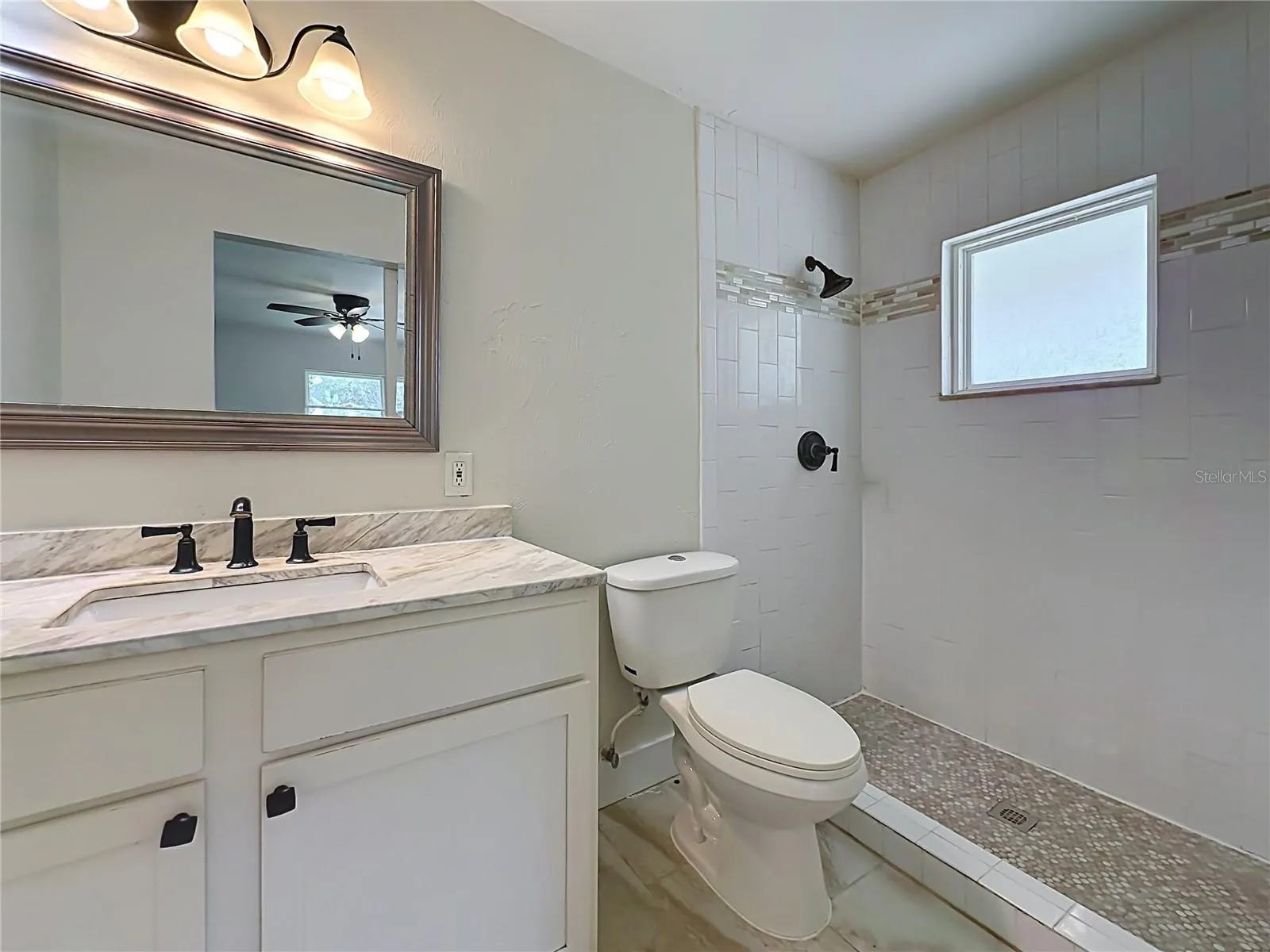 327 NE 6TH AVE