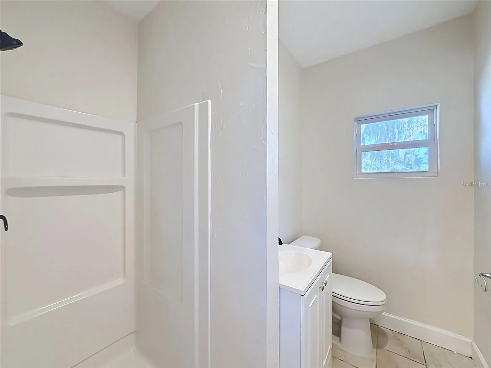 327 NE 6TH AVE