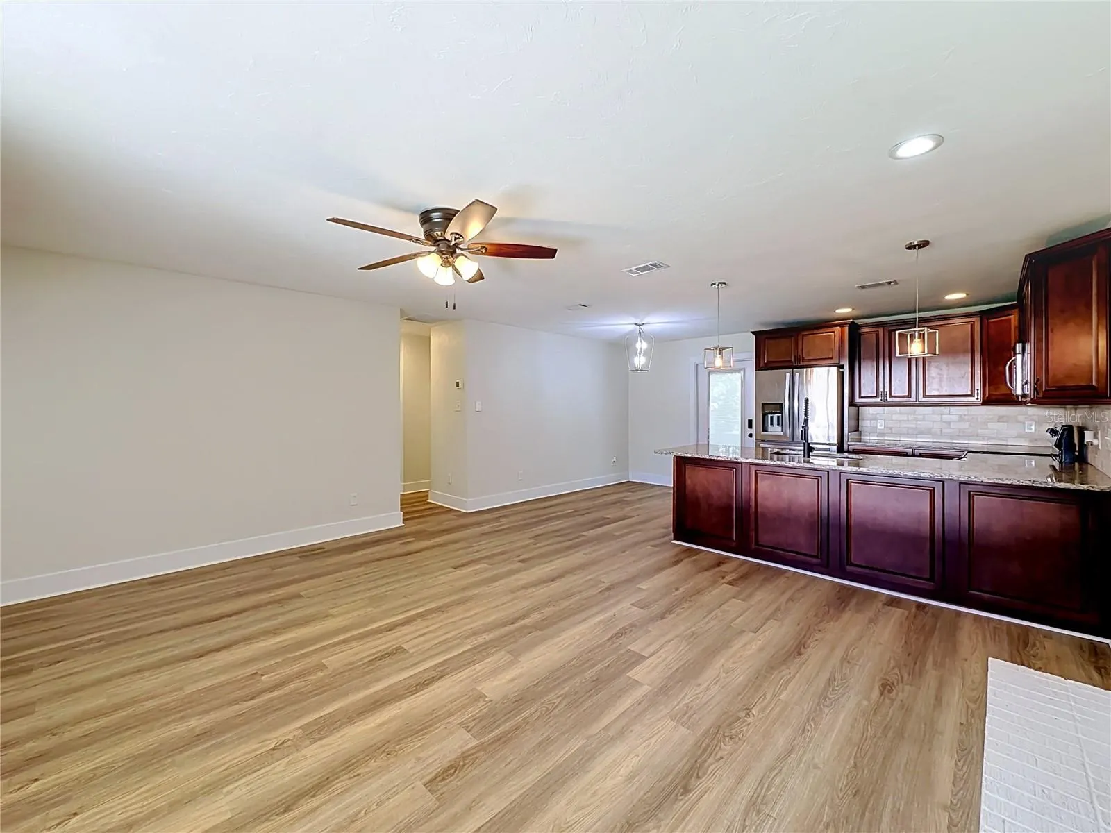 327 NE 6TH AVE