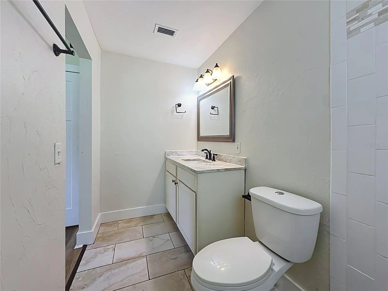 327 NE 6TH AVE