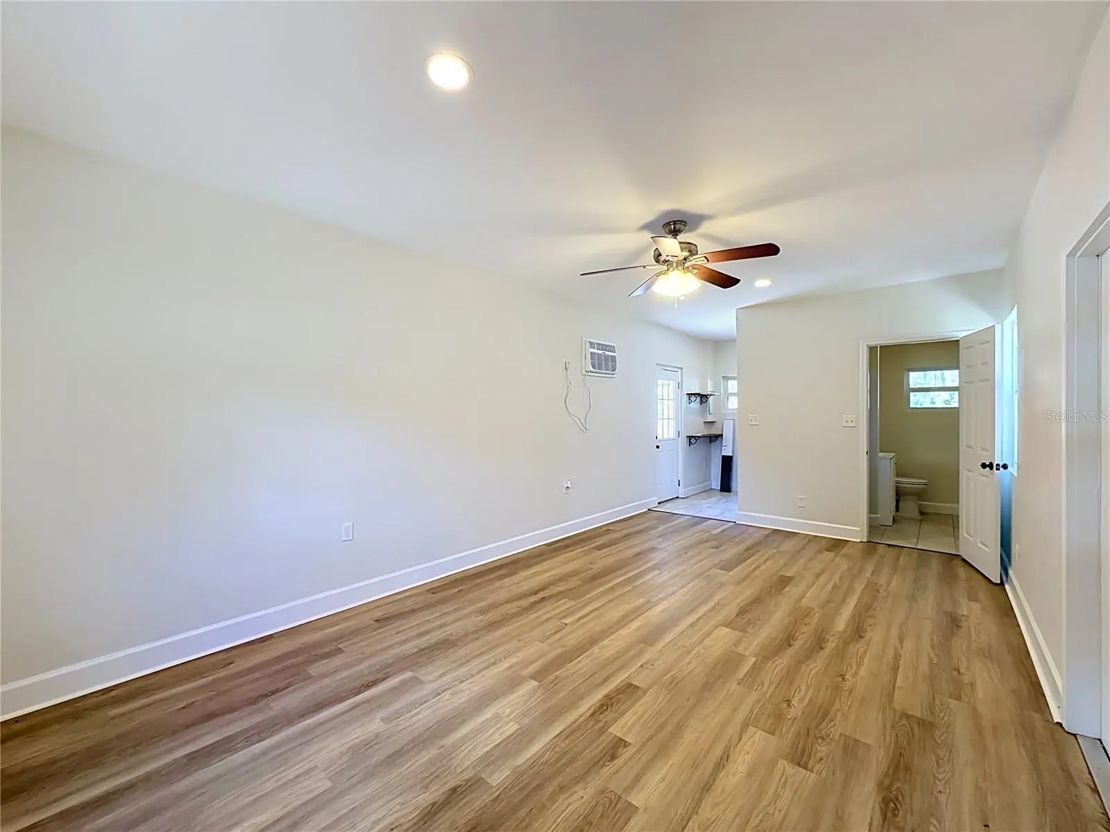 327 NE 6TH AVE