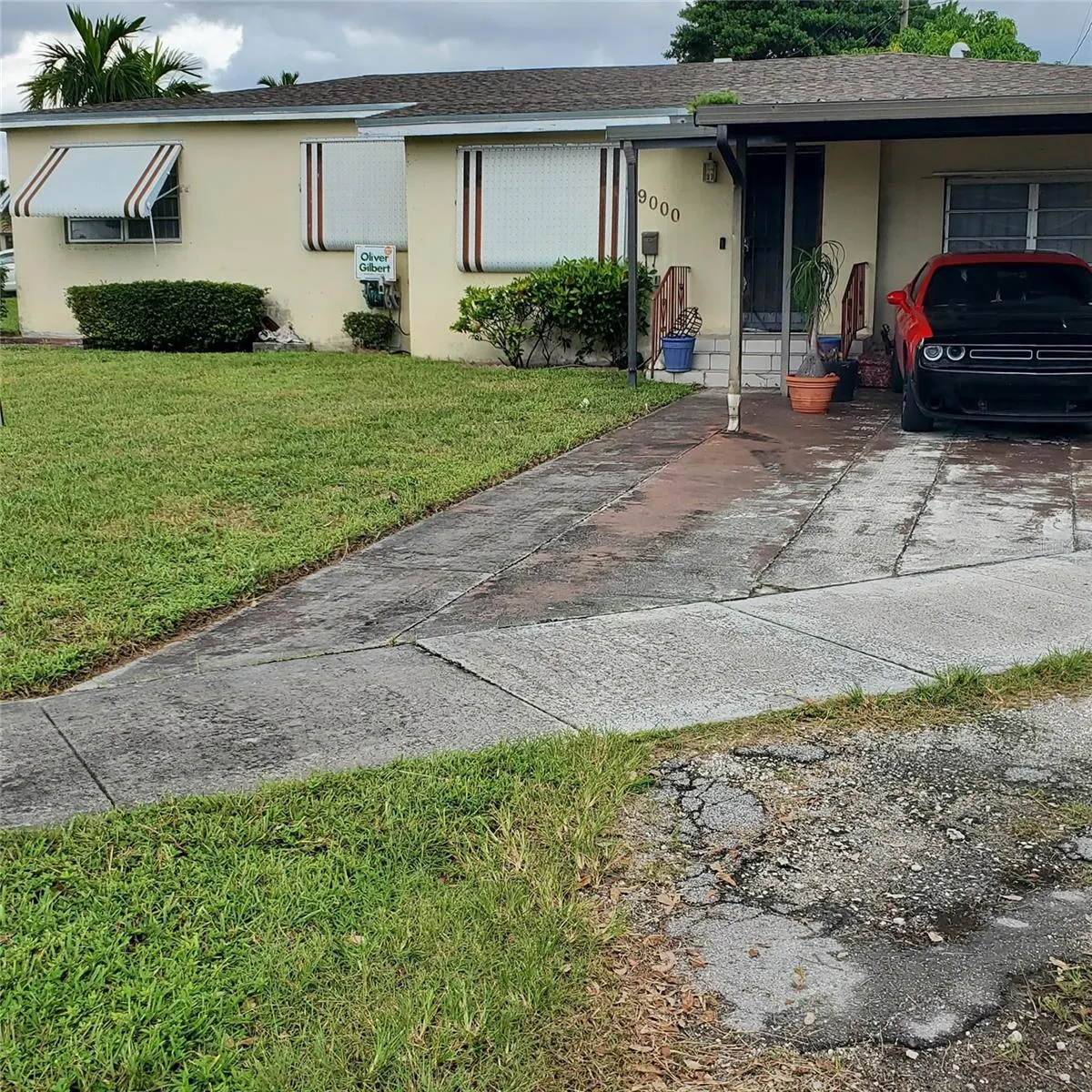 9000 NW 12TH CT