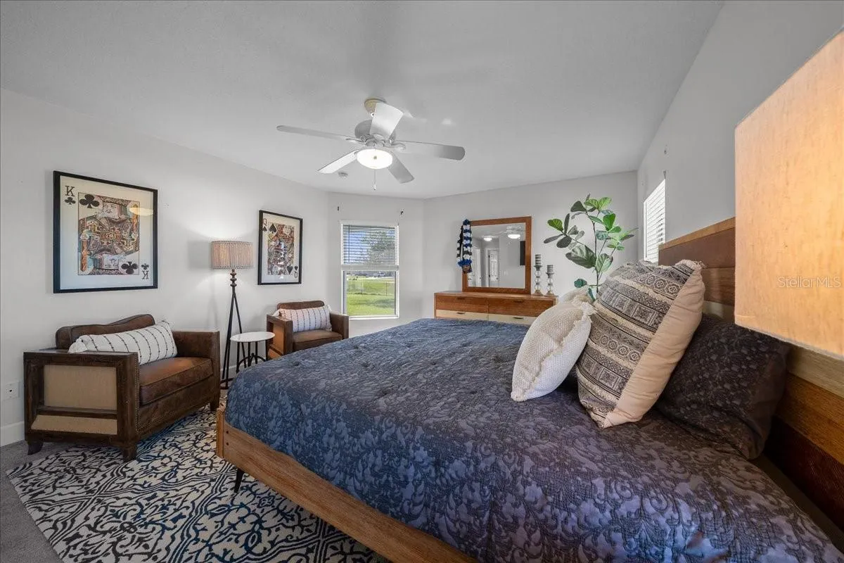 5048 NW 32ND PL
