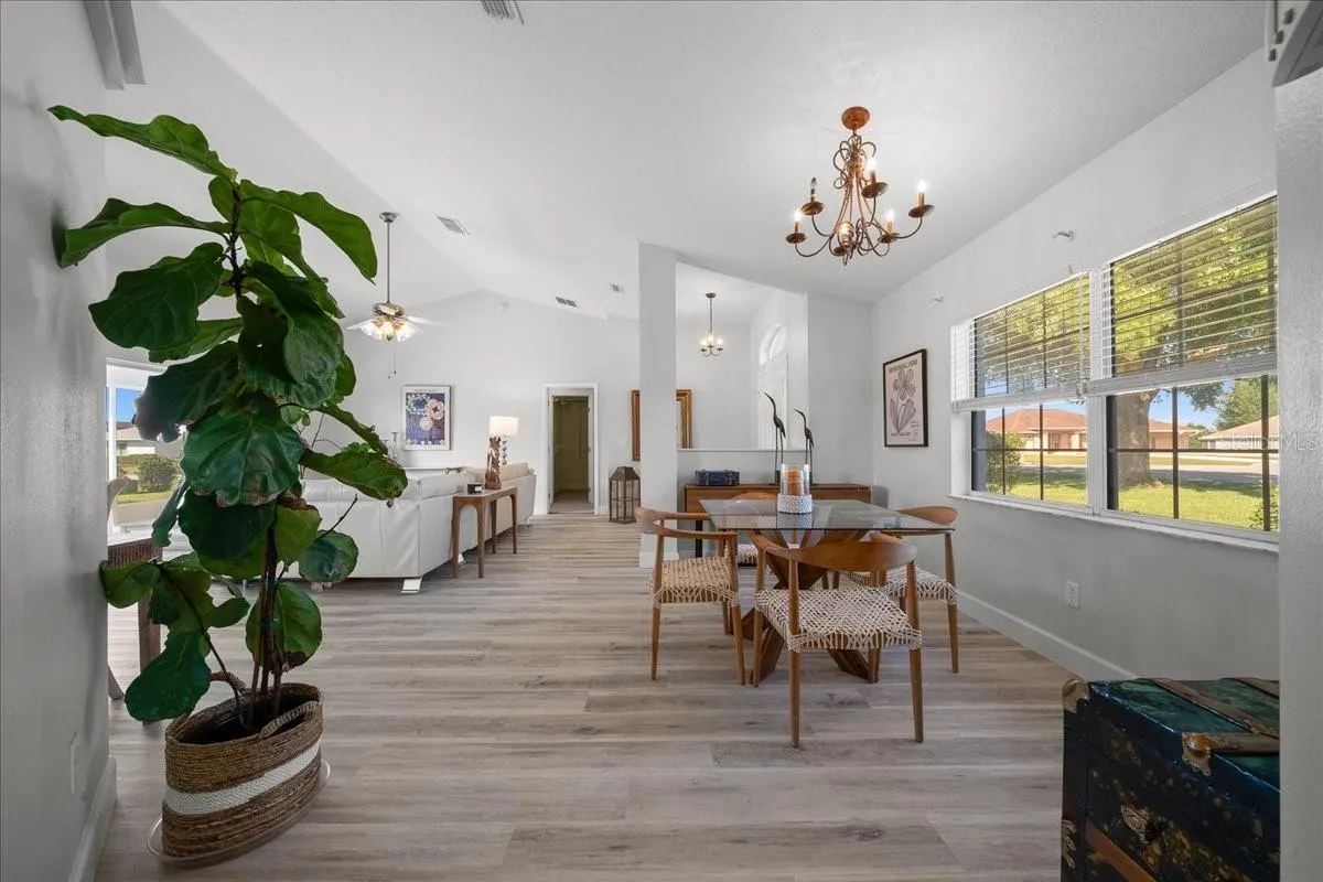 5048 NW 32ND PL