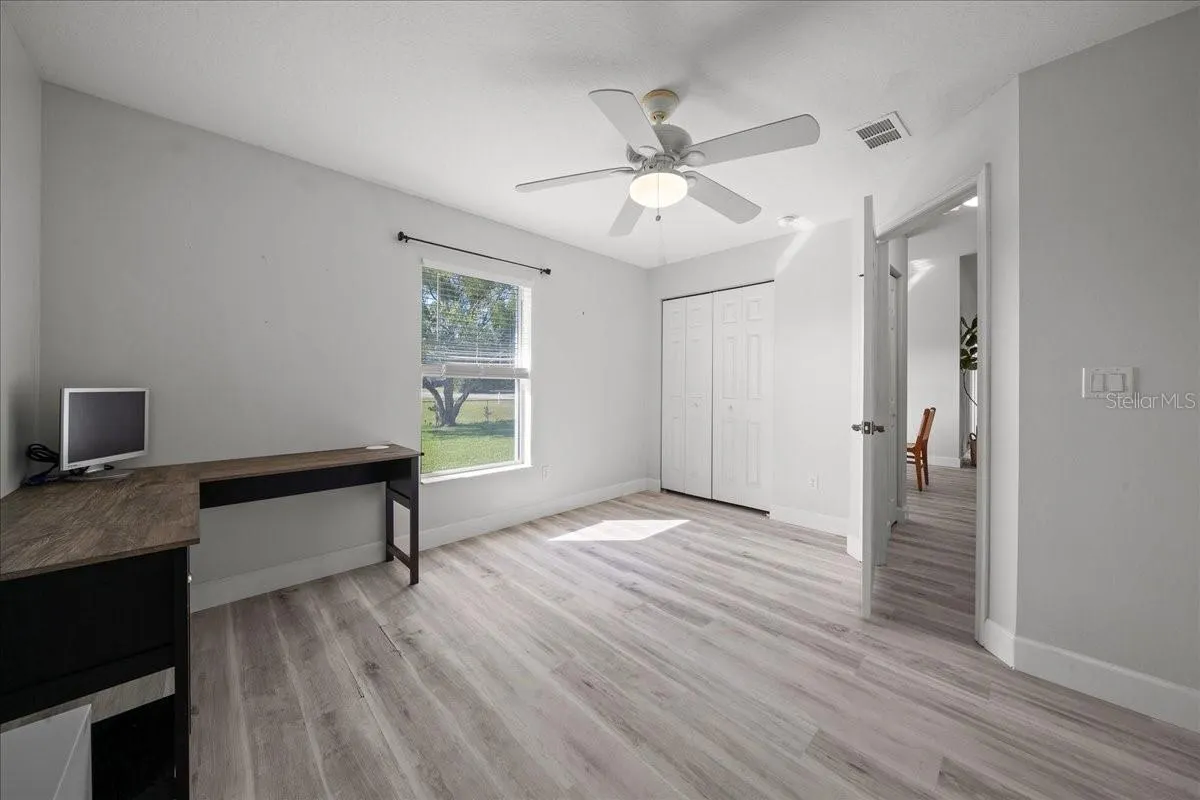 5048 NW 32ND PL