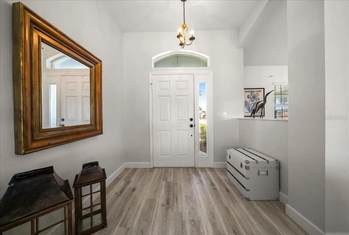 5048 NW 32ND PL