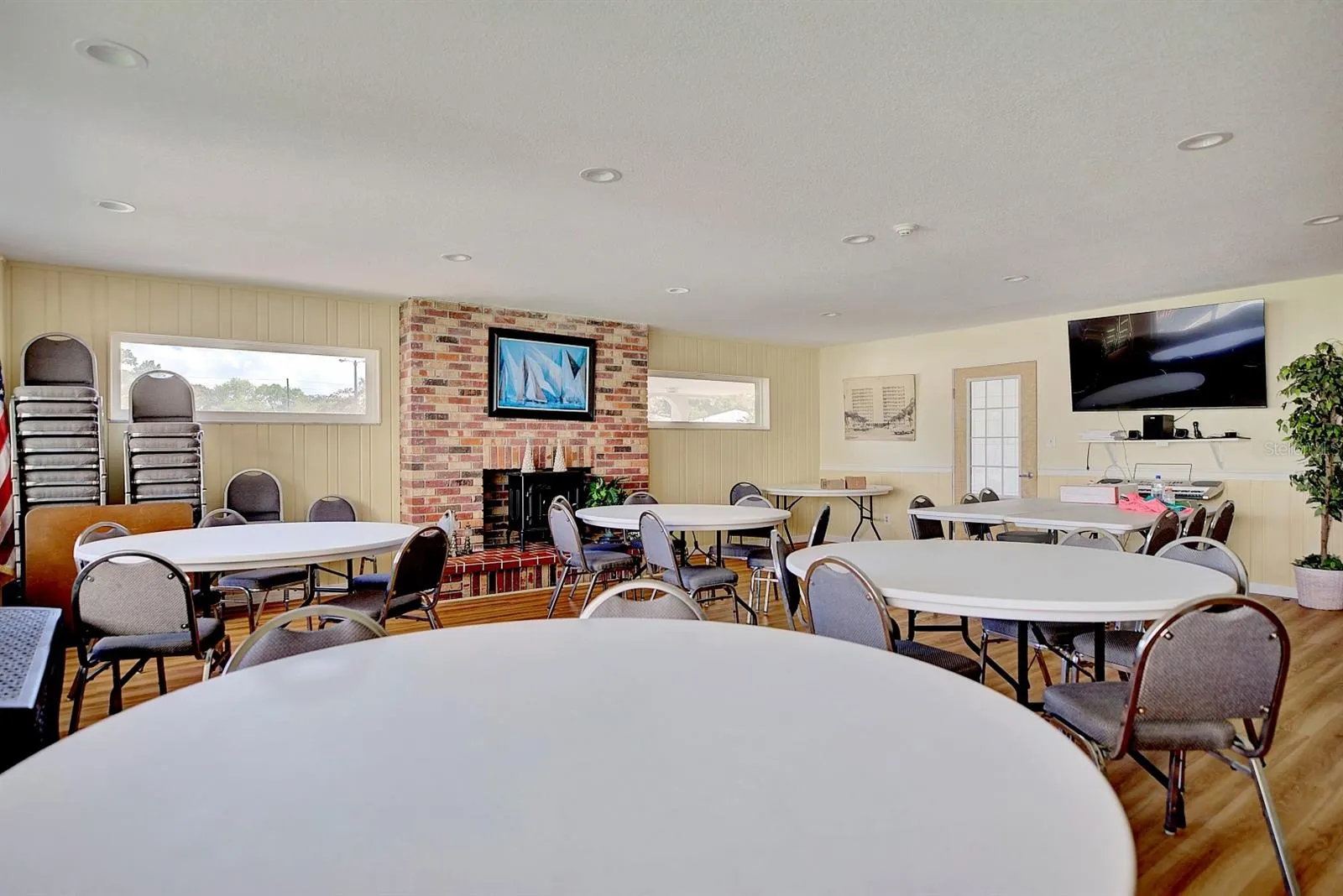 2131 LAKEVIEW DR #500 #500