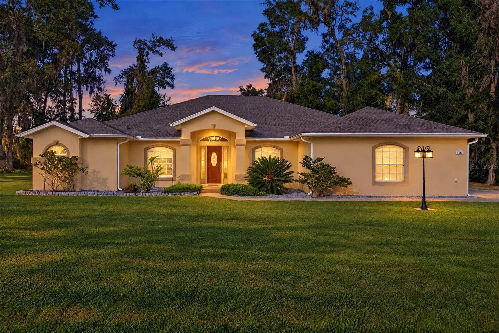 5542 NW 57TH AVE