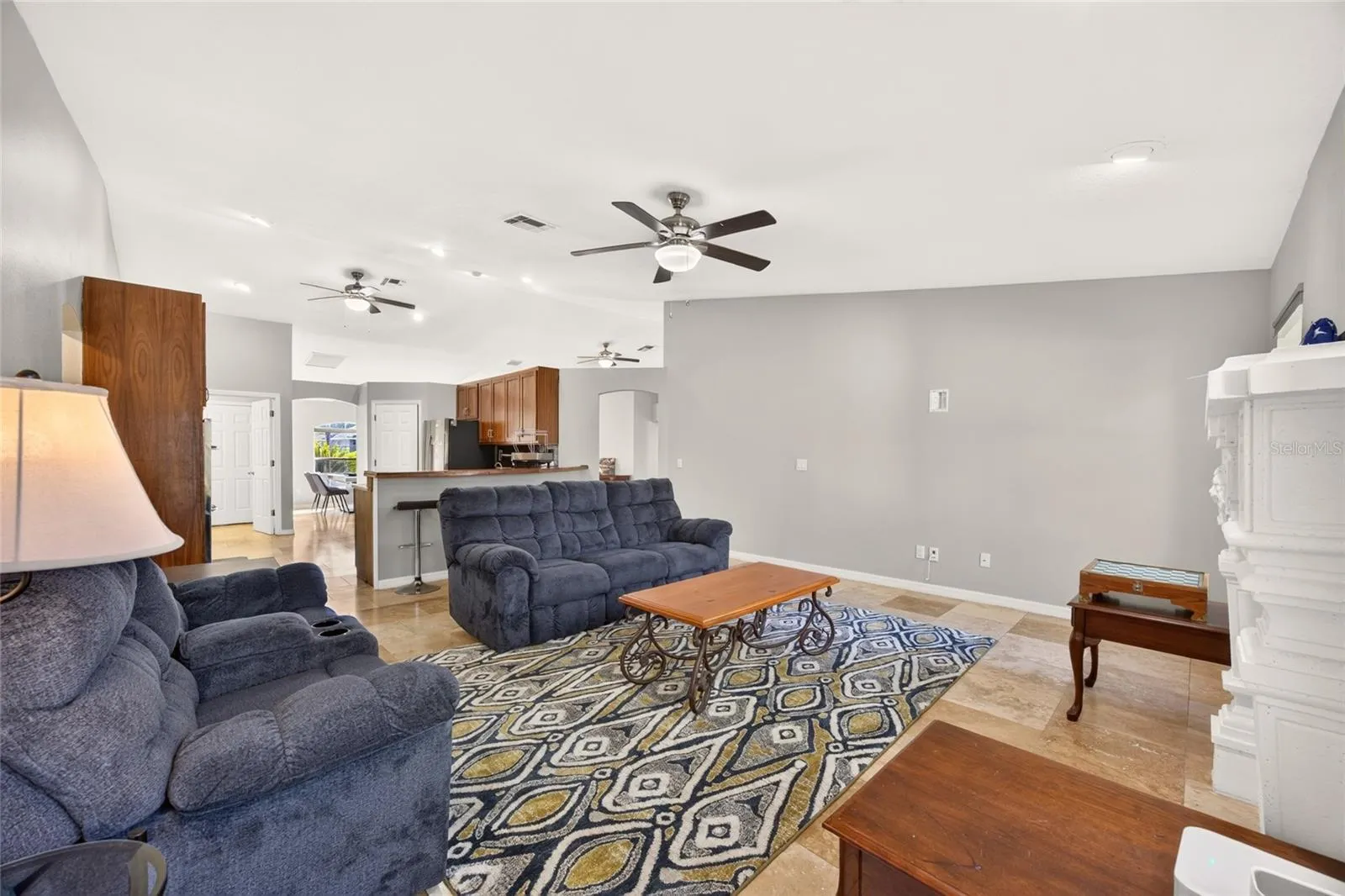 5542 NW 57TH AVE