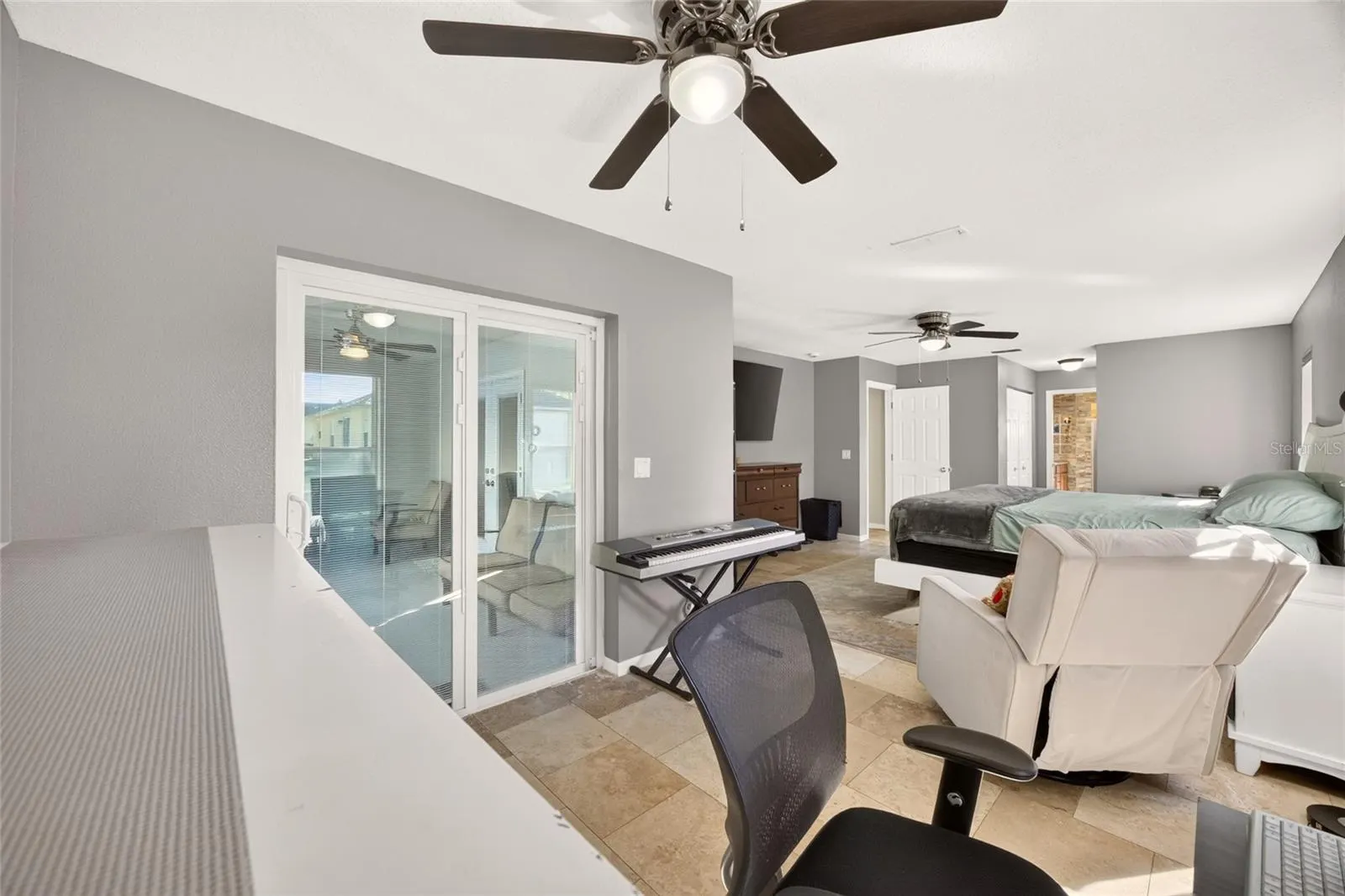 5542 NW 57TH AVE