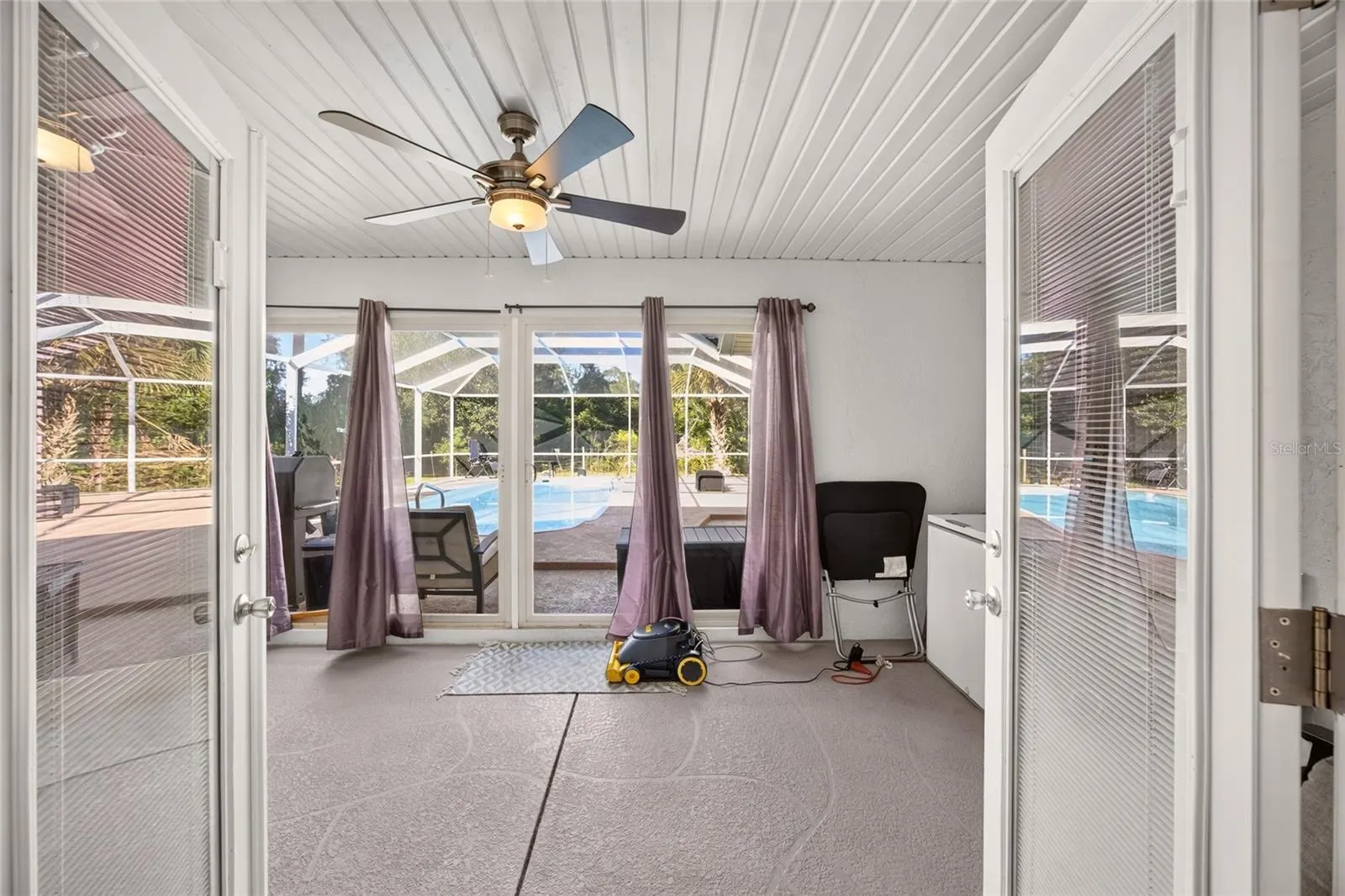 5542 NW 57TH AVE