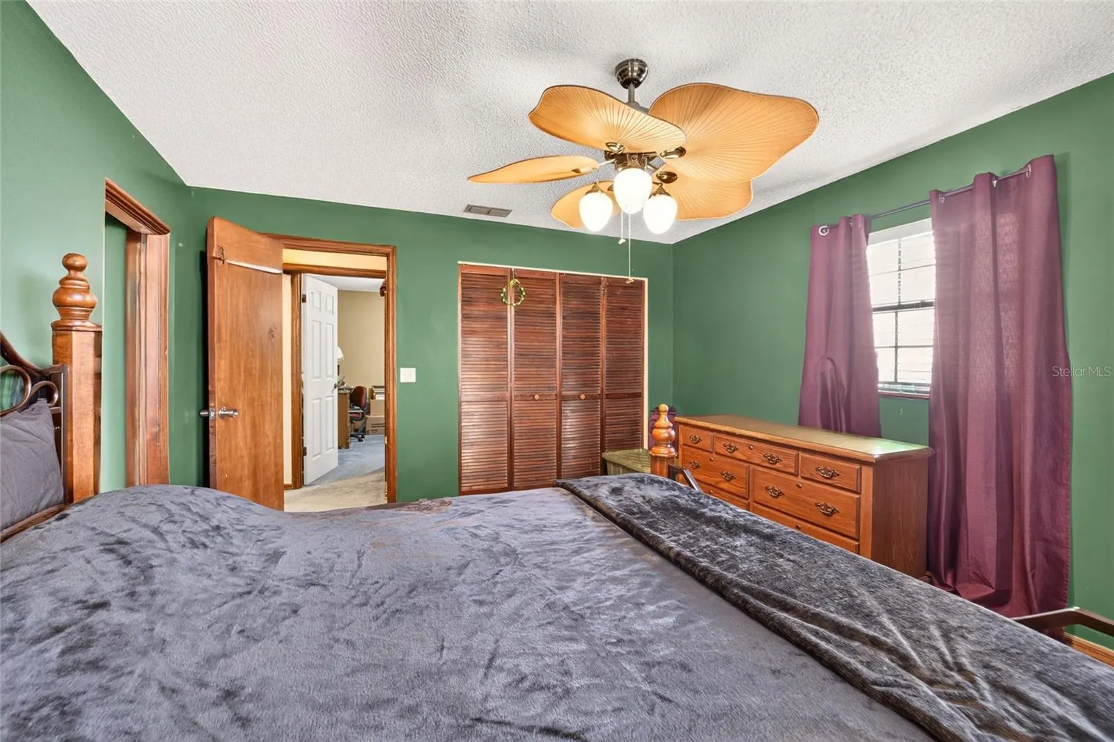 100 ALMOND RD