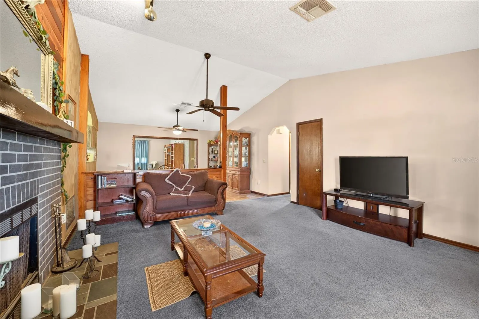 100 ALMOND RD