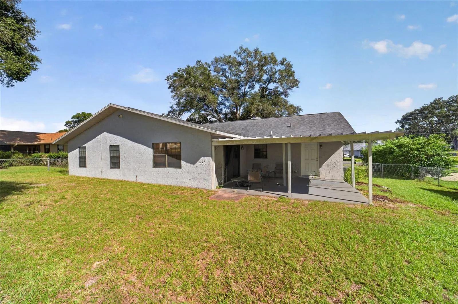 100 ALMOND RD