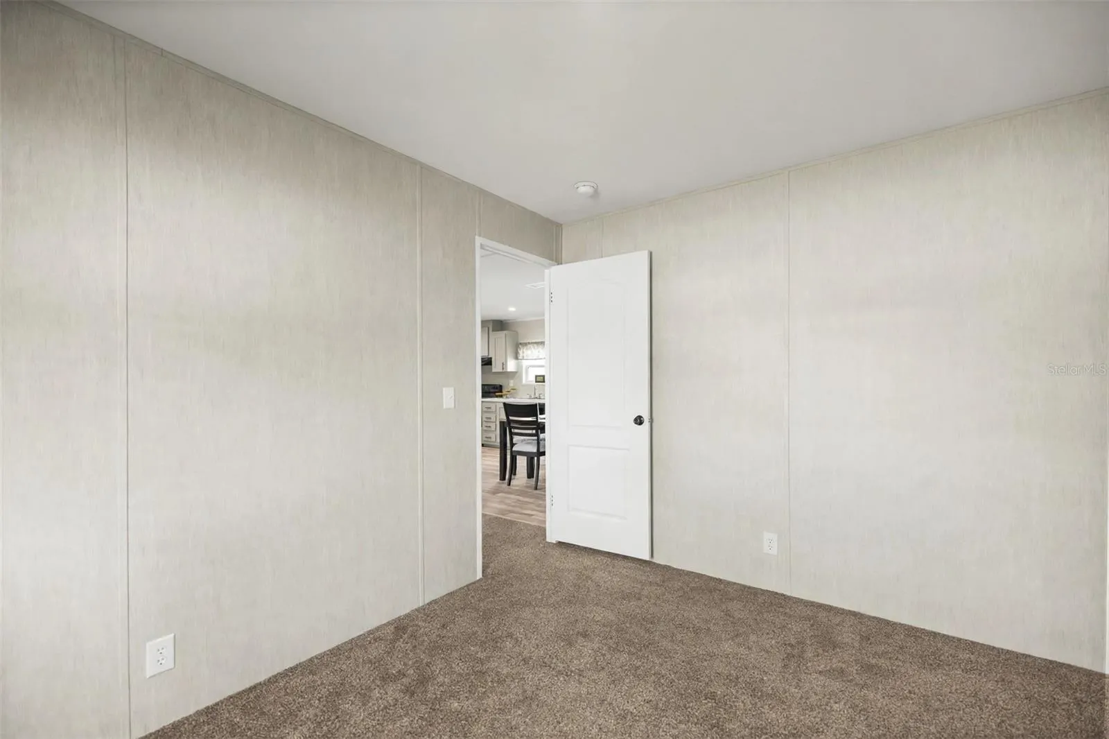 1560 NE 162ND ST