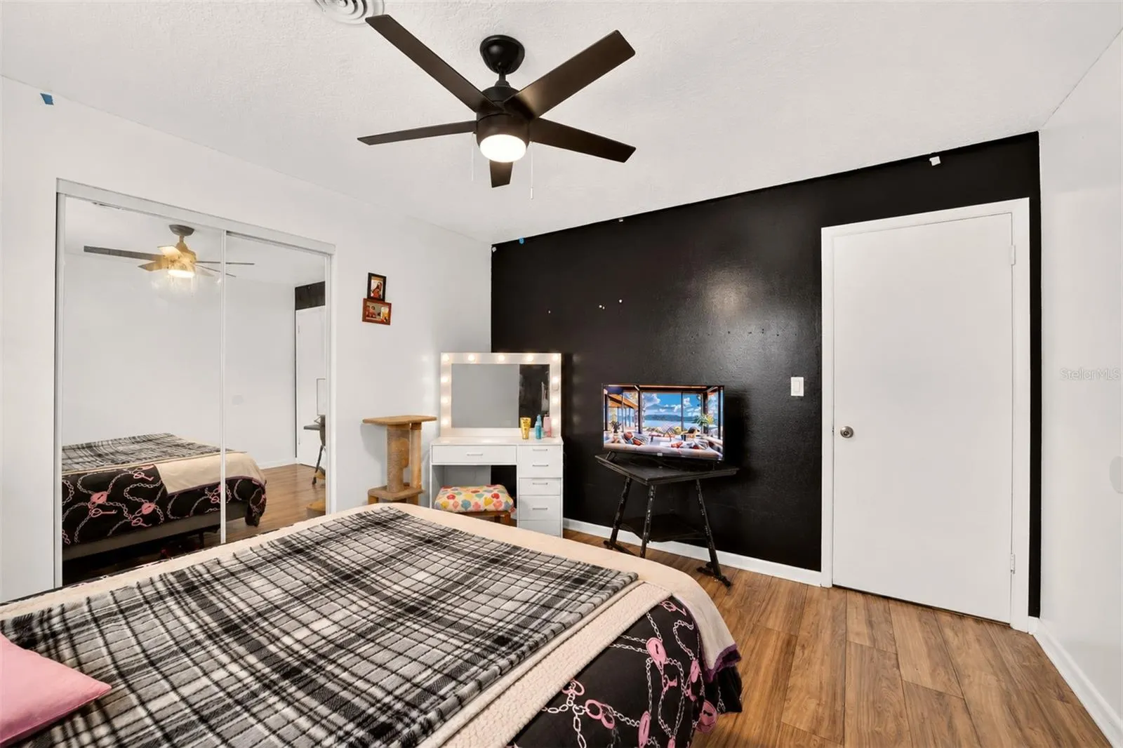 2009 NE 50TH ST