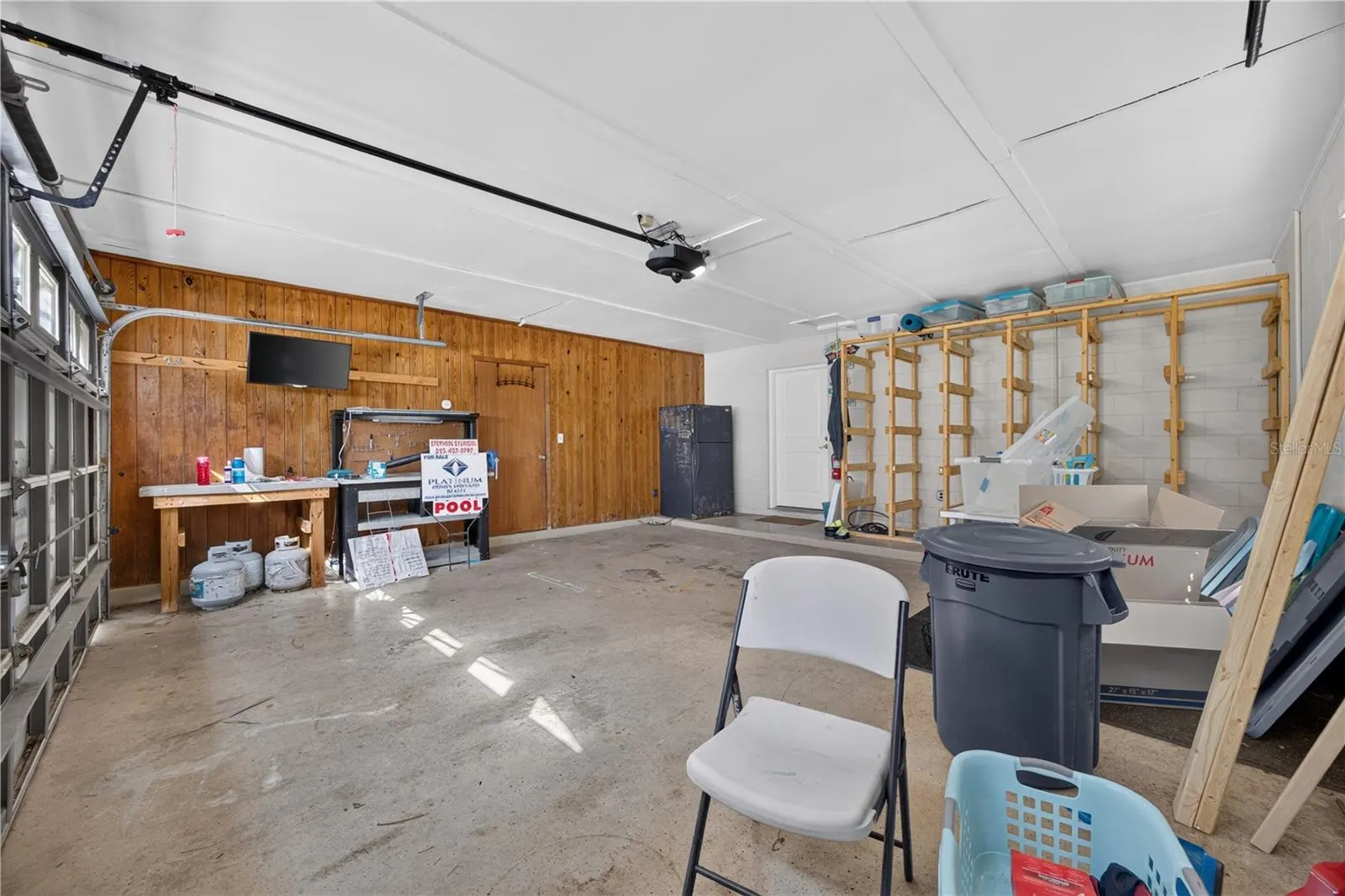 537 SE 19TH ST