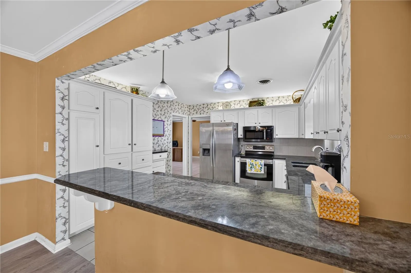 537 SE 19TH ST
