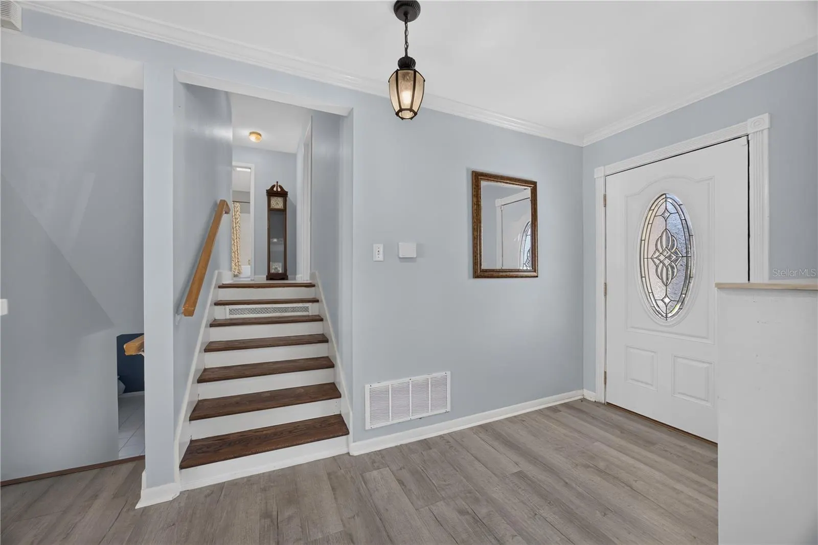 537 SE 19TH ST