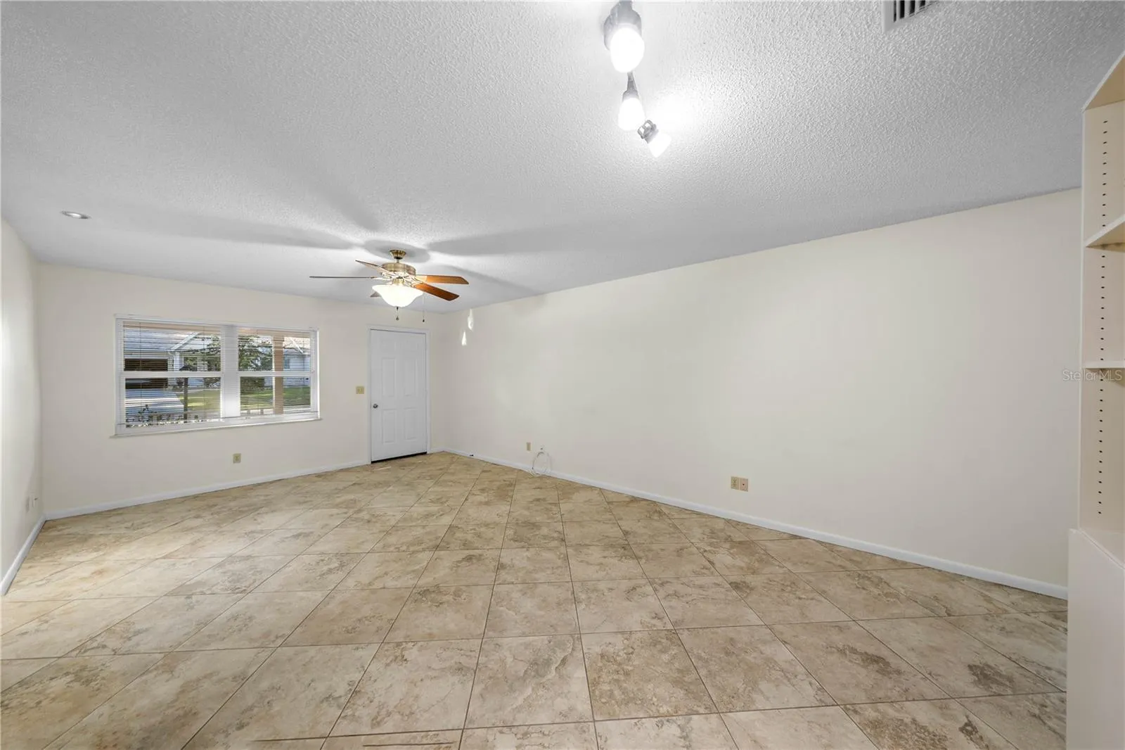 9529 SW 85TH AVE #D #D