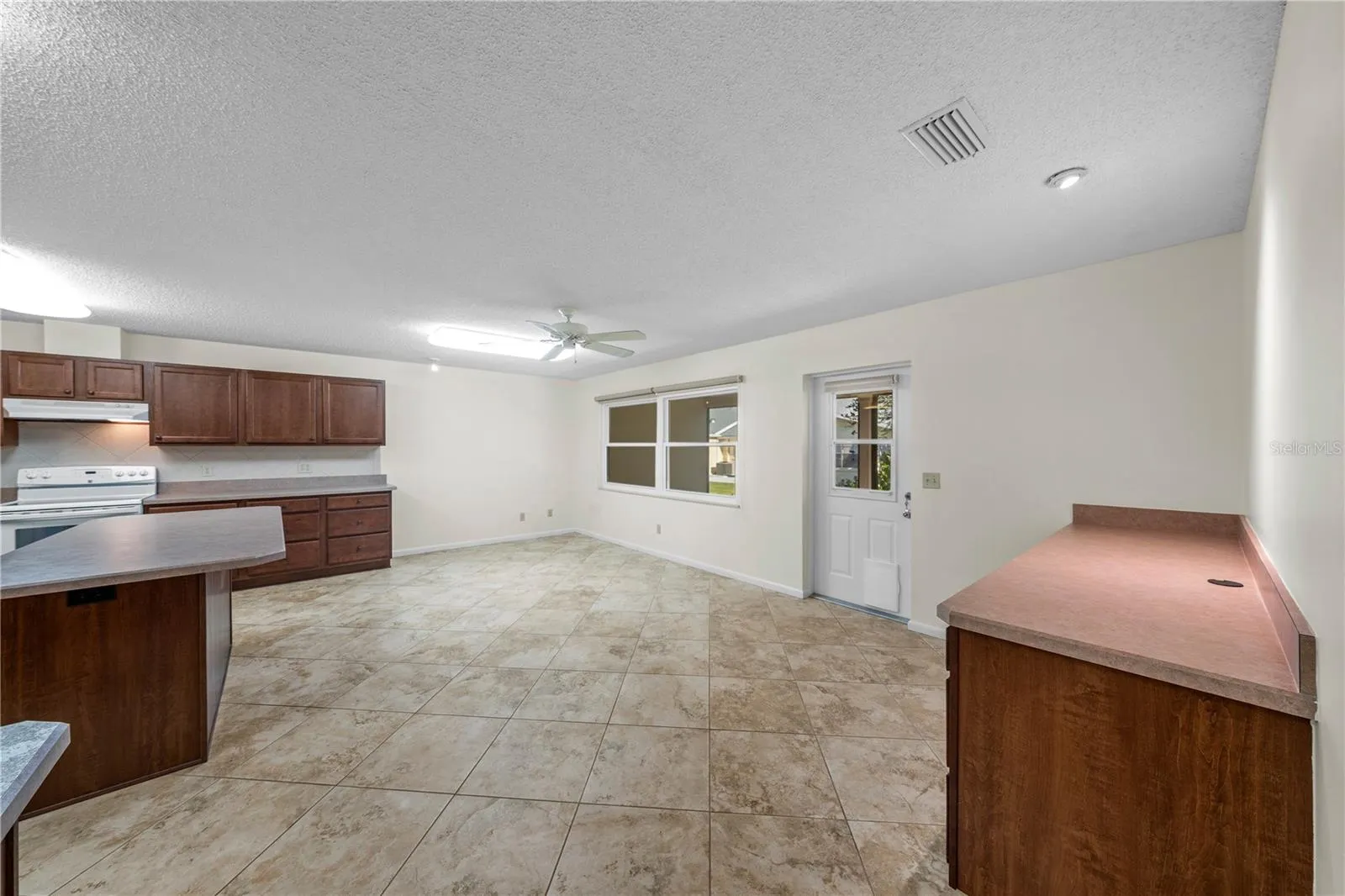 9529 SW 85TH AVE #D #D