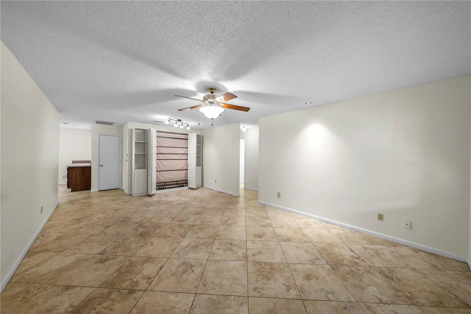 9529 SW 85TH AVE #D #D
