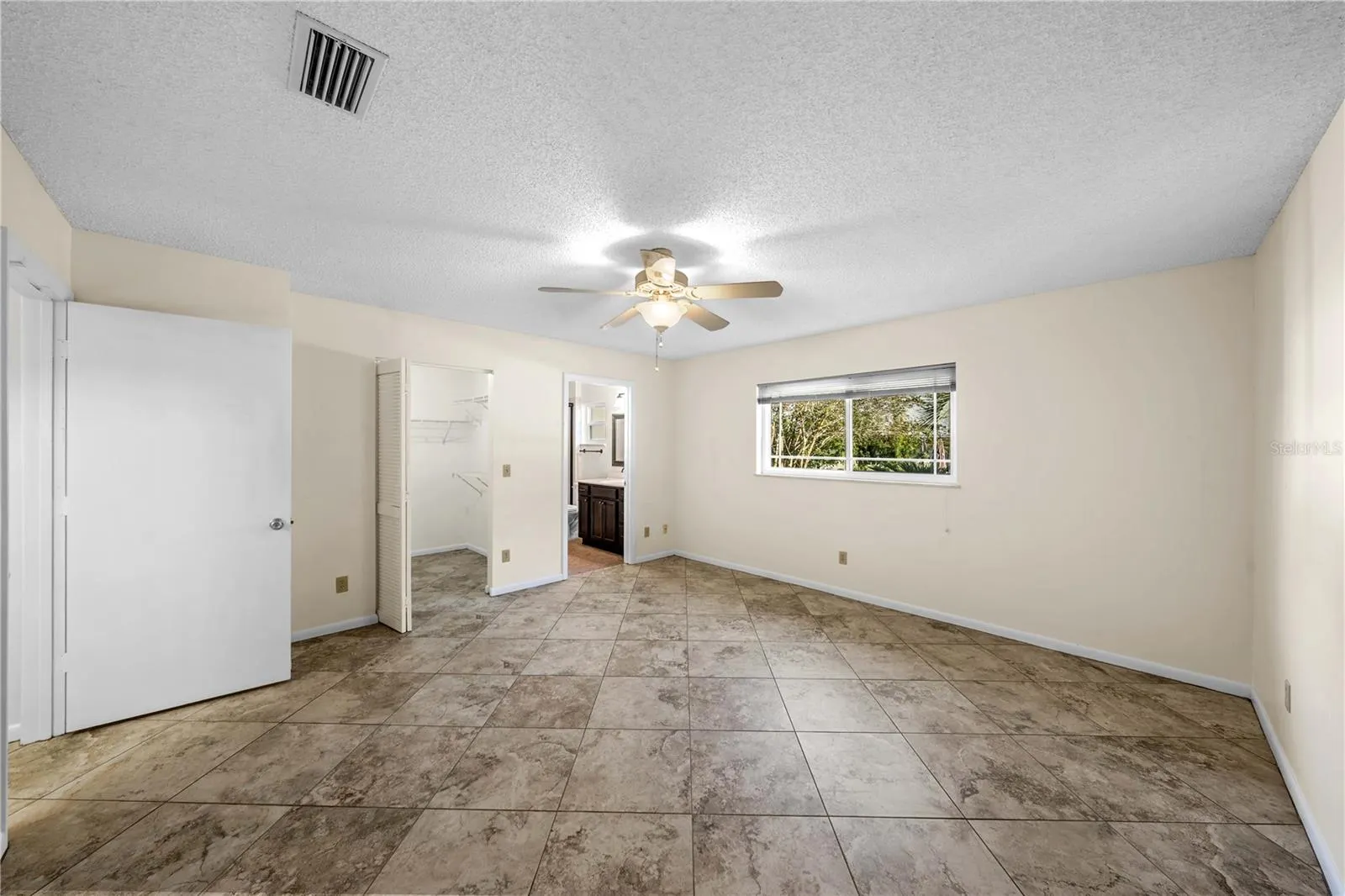 9529 SW 85TH AVE #D #D