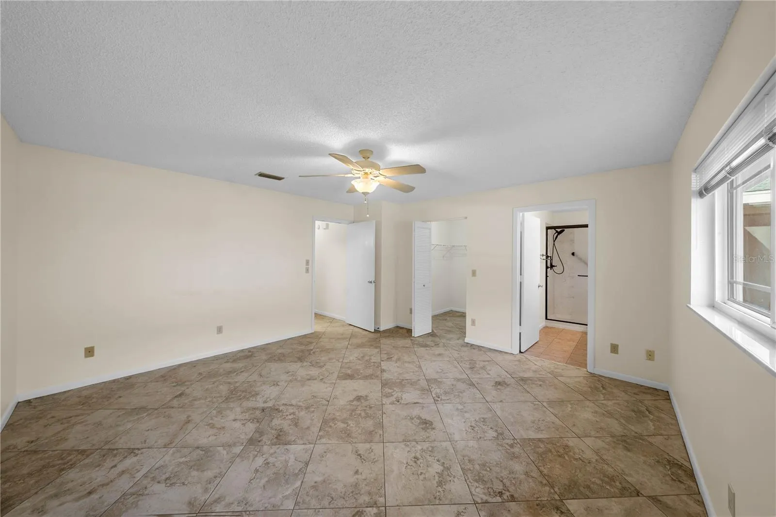 9529 SW 85TH AVE #D #D