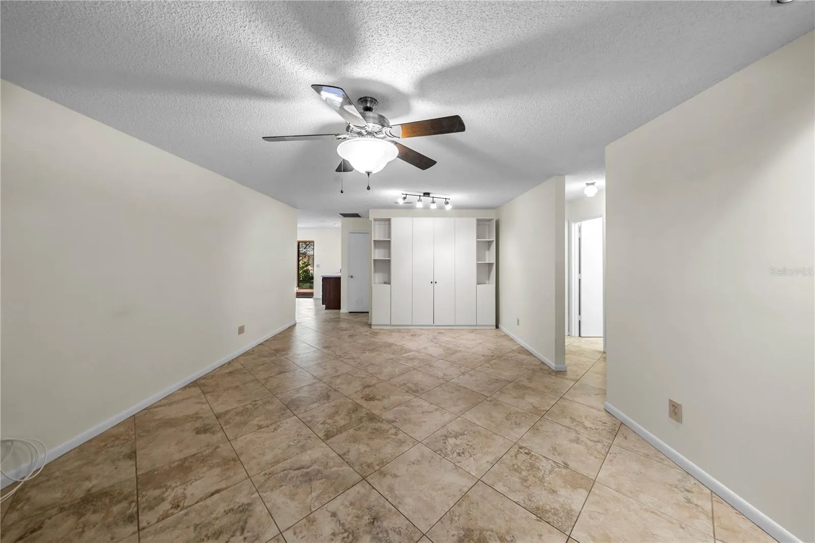 9529 SW 85TH AVE #D #D