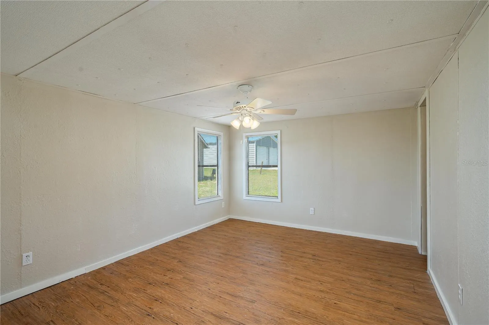 5 COYER RD