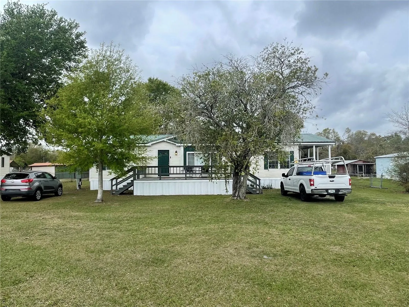 365 ALTURAS RD