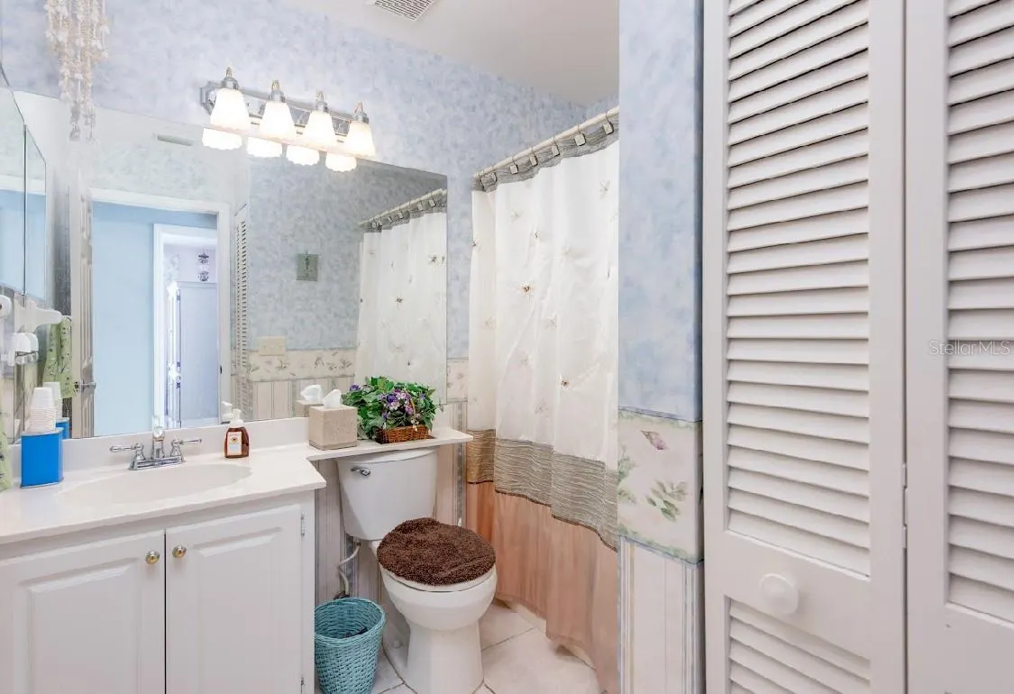 3300 LOVELAND BLVD #2703, #2703