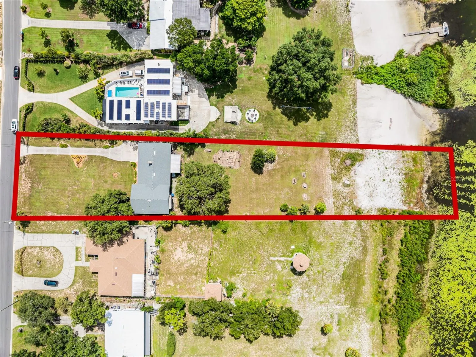 1041 SUNSET DR