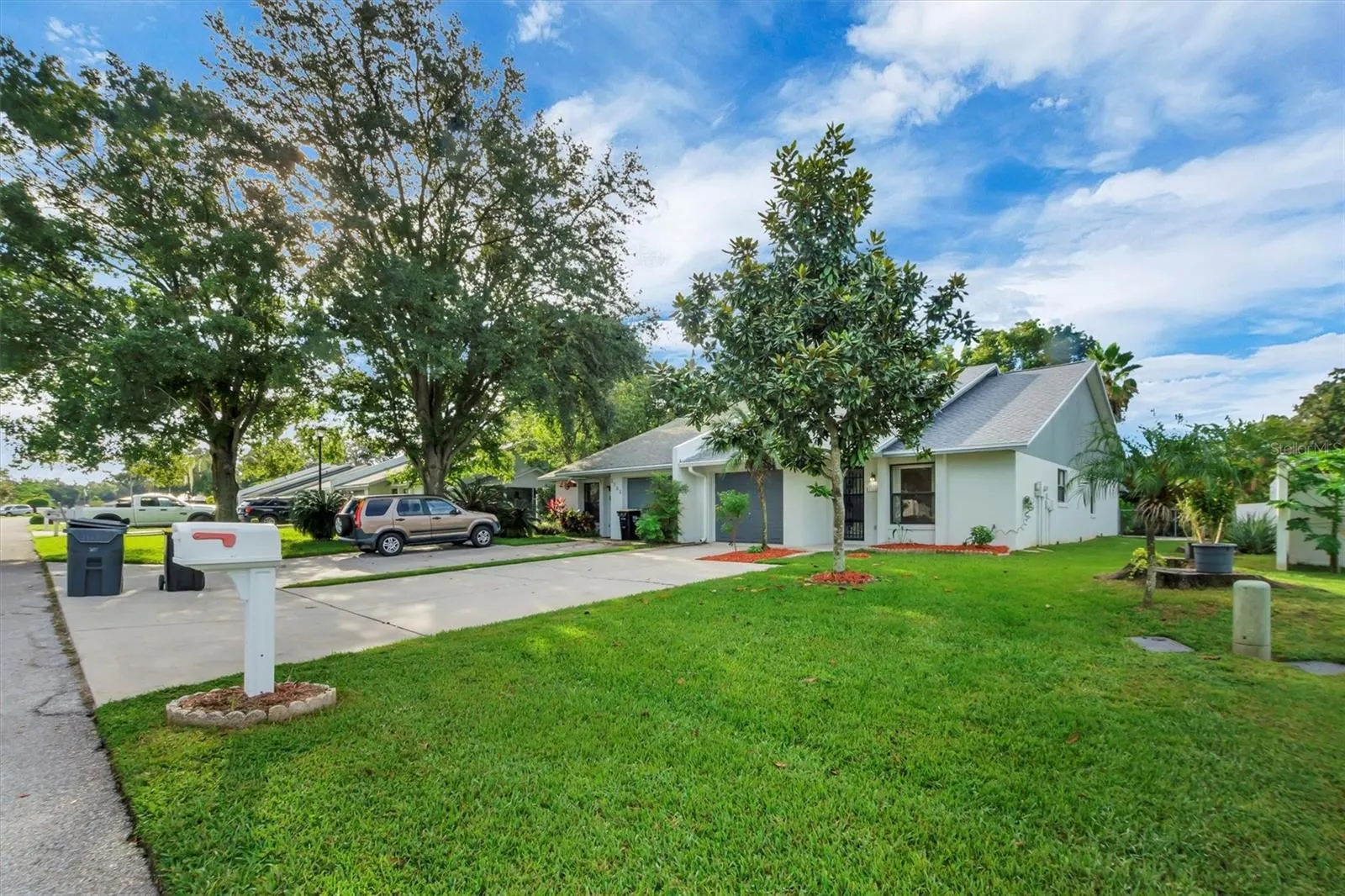 1154 DOSSEYWOOD LN