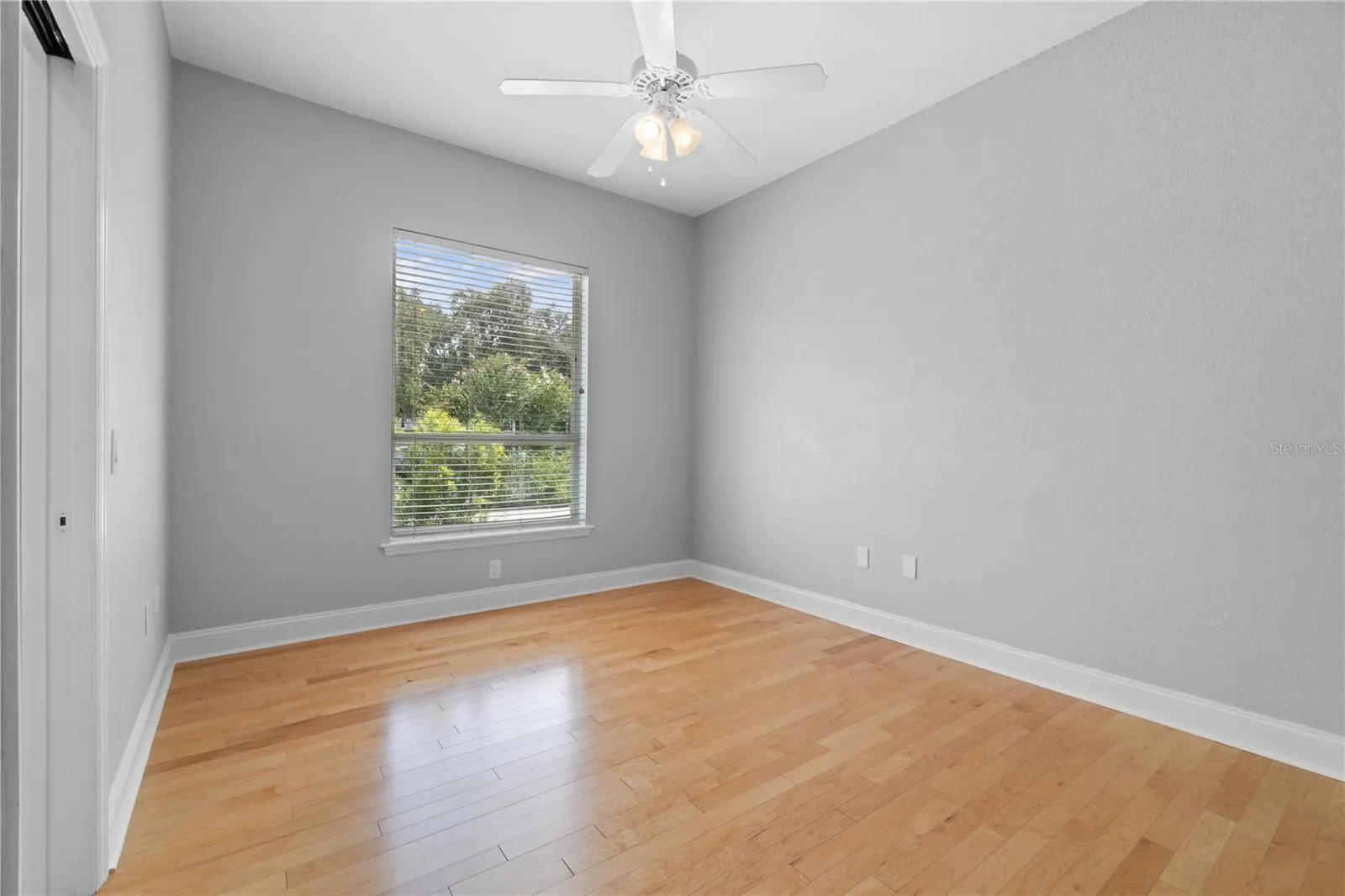 105 WYNDHAM DR