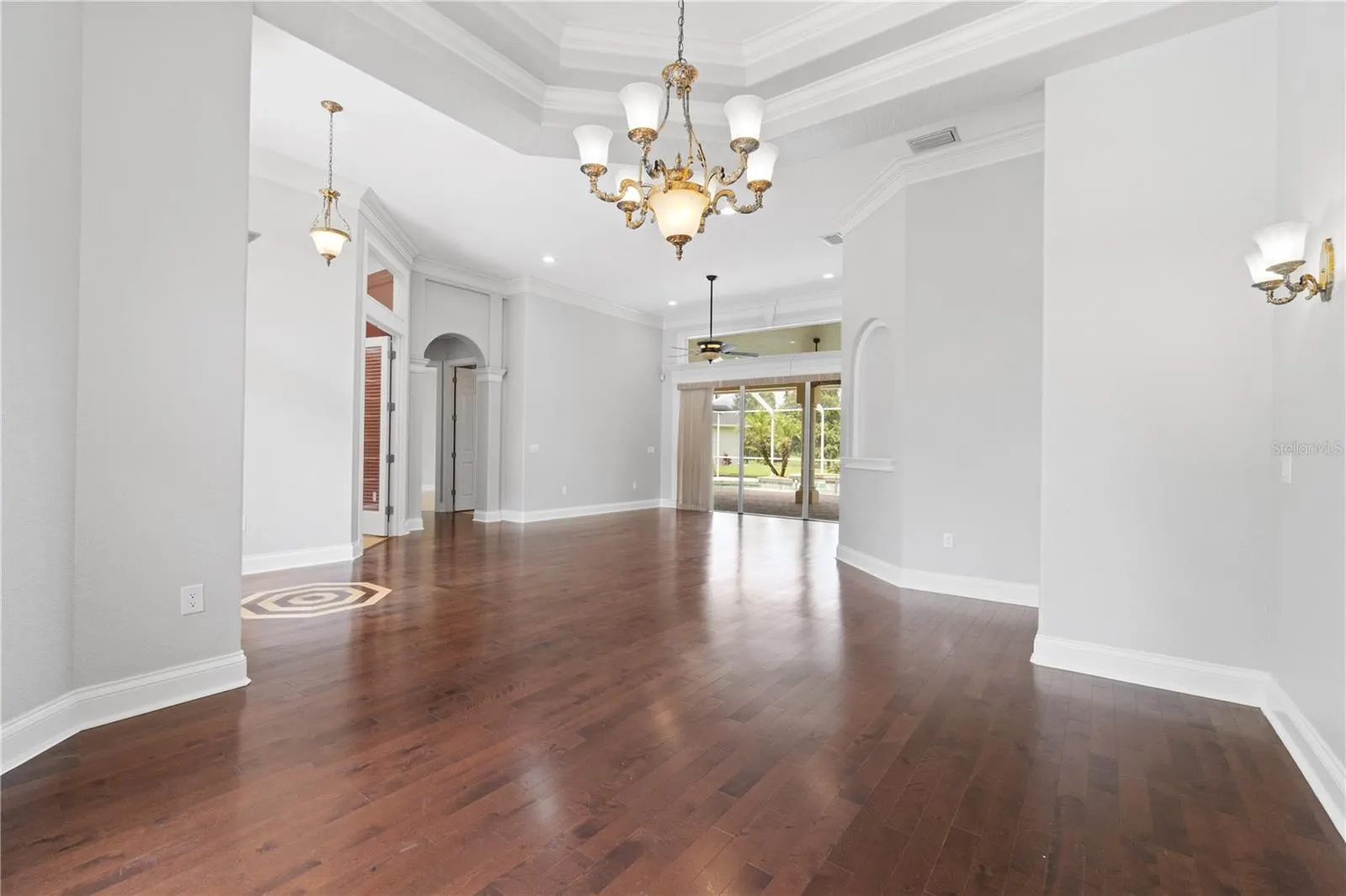105 WYNDHAM DR