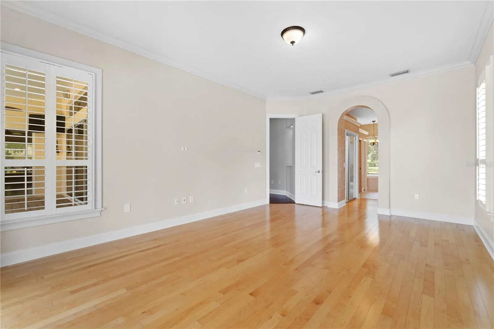 105 WYNDHAM DR
