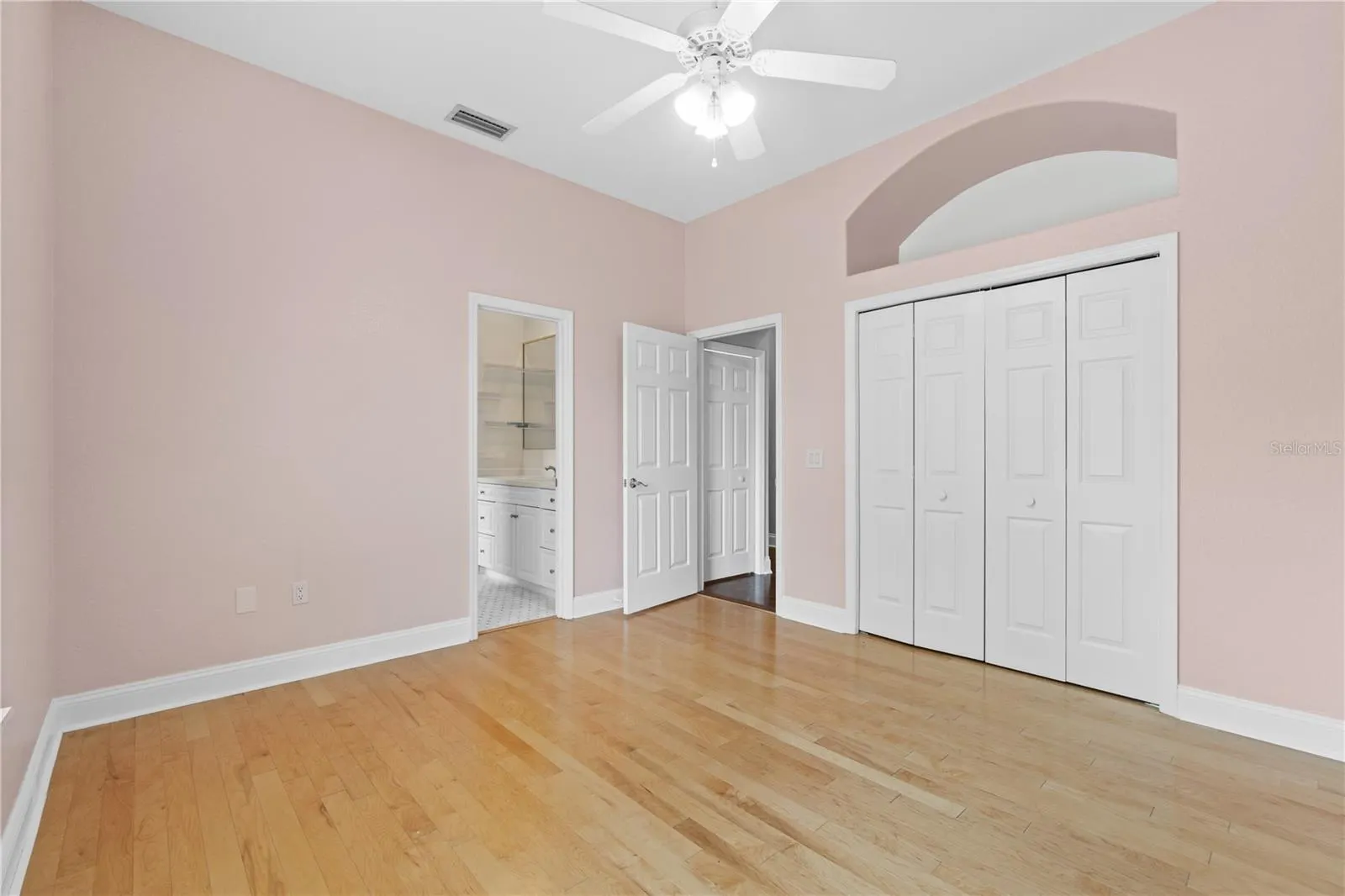 105 WYNDHAM DR