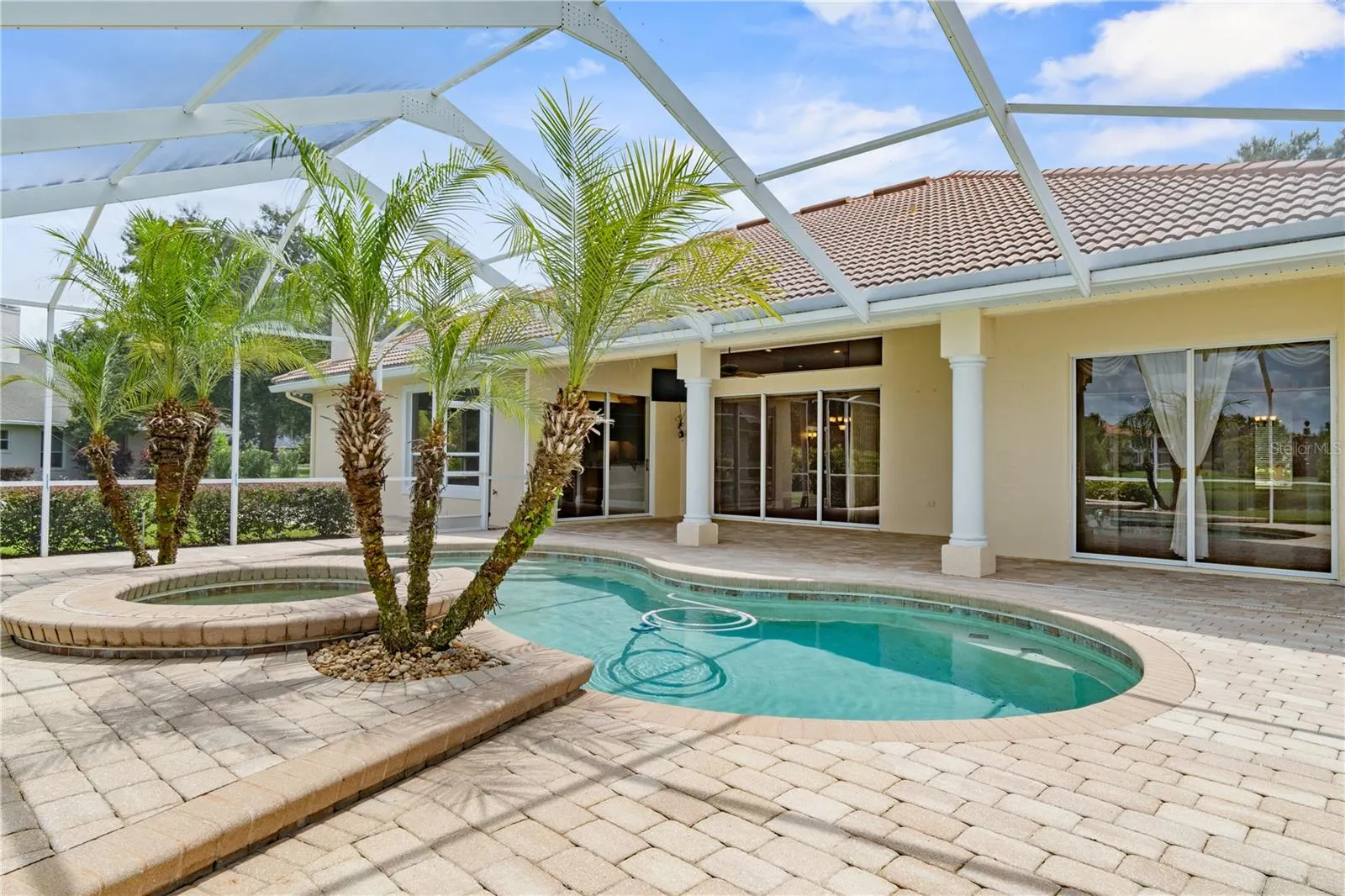105 WYNDHAM DR