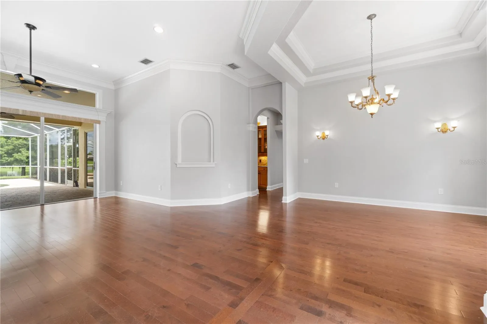 105 WYNDHAM DR