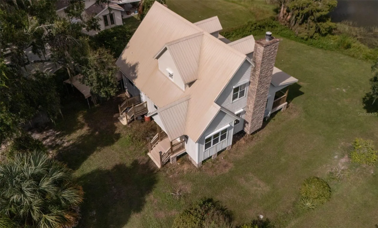 34 SHAMROCK AVE
