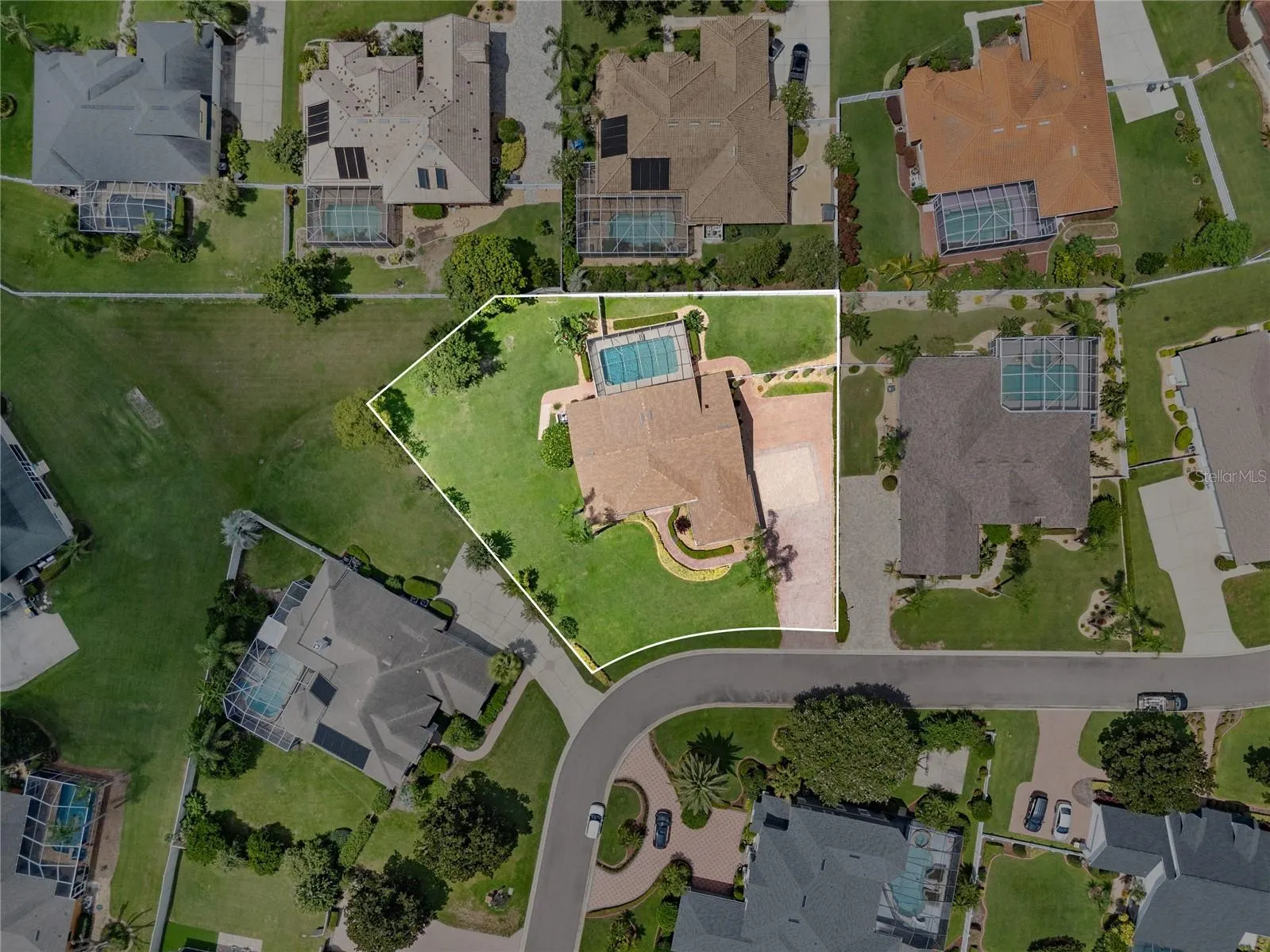 5195 HIGHLANDS LAKEVIEW LOOP