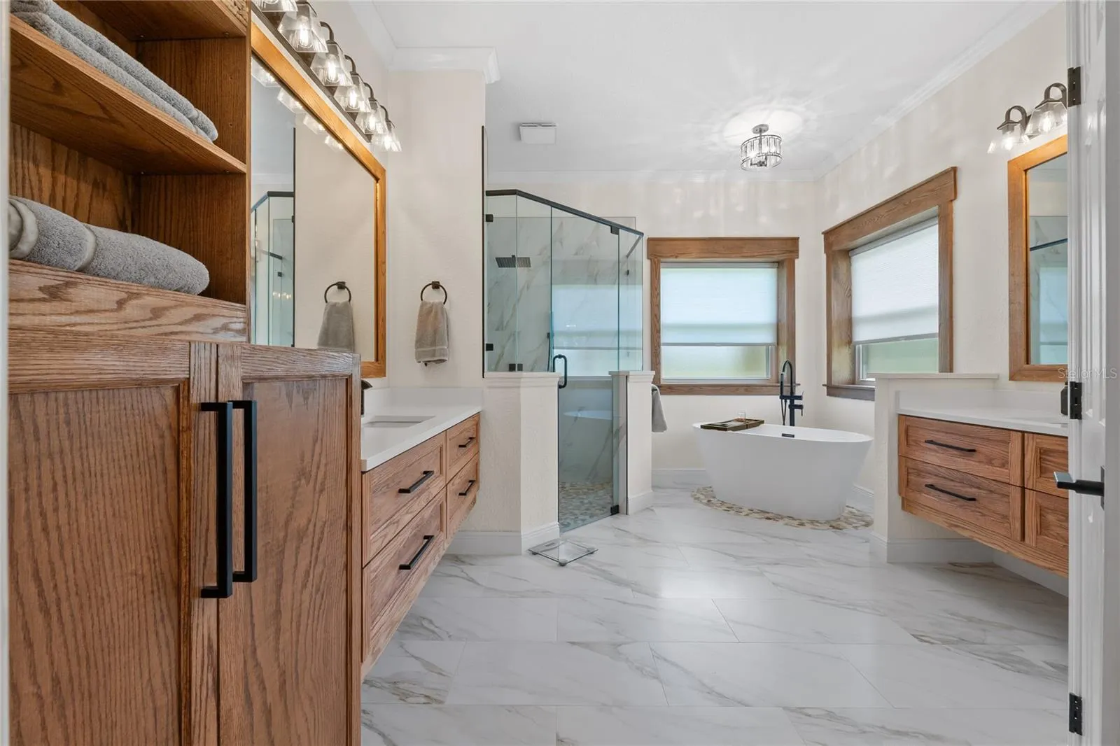 5195 HIGHLANDS LAKEVIEW LOOP