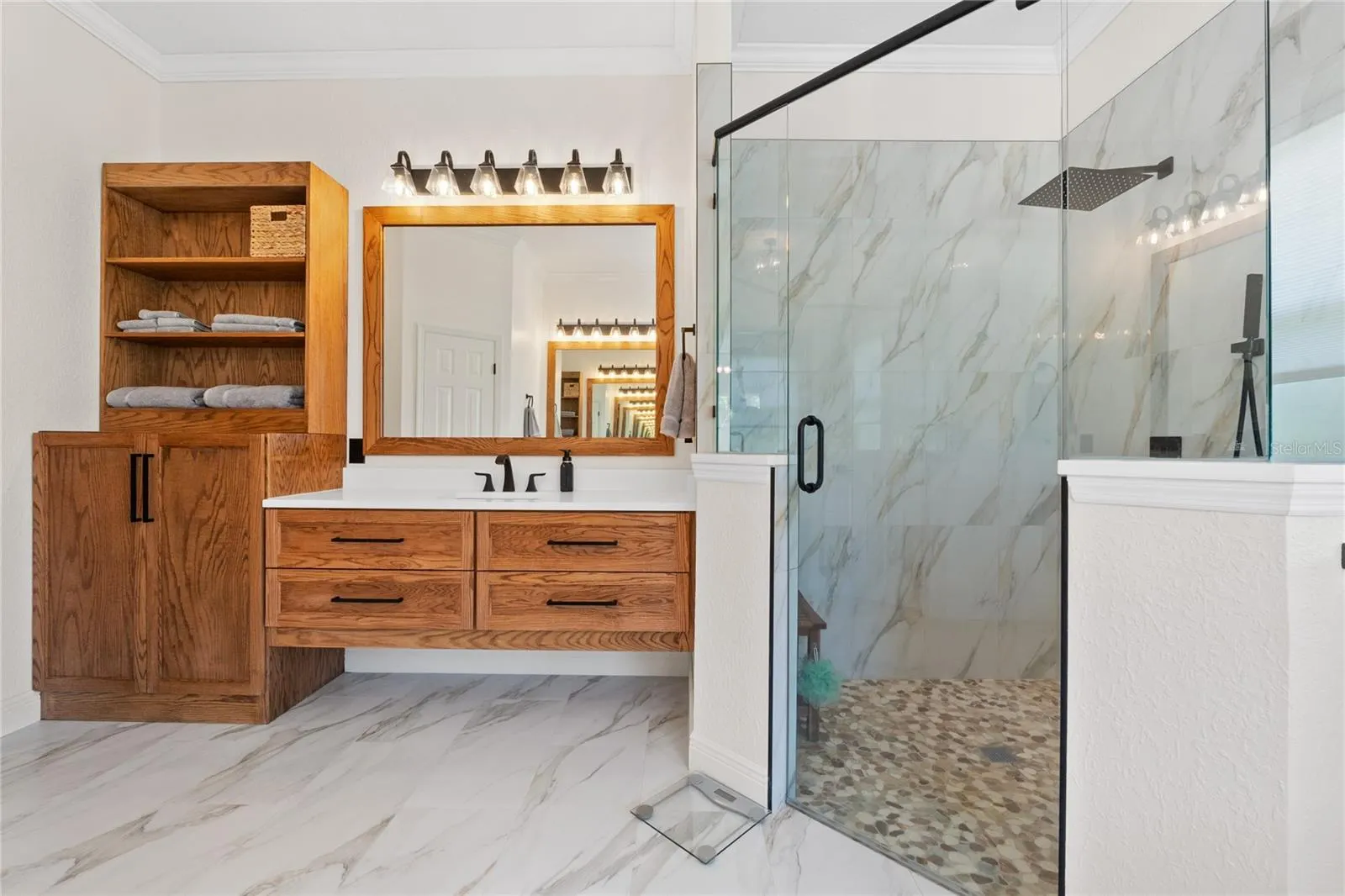 5195 HIGHLANDS LAKEVIEW LOOP