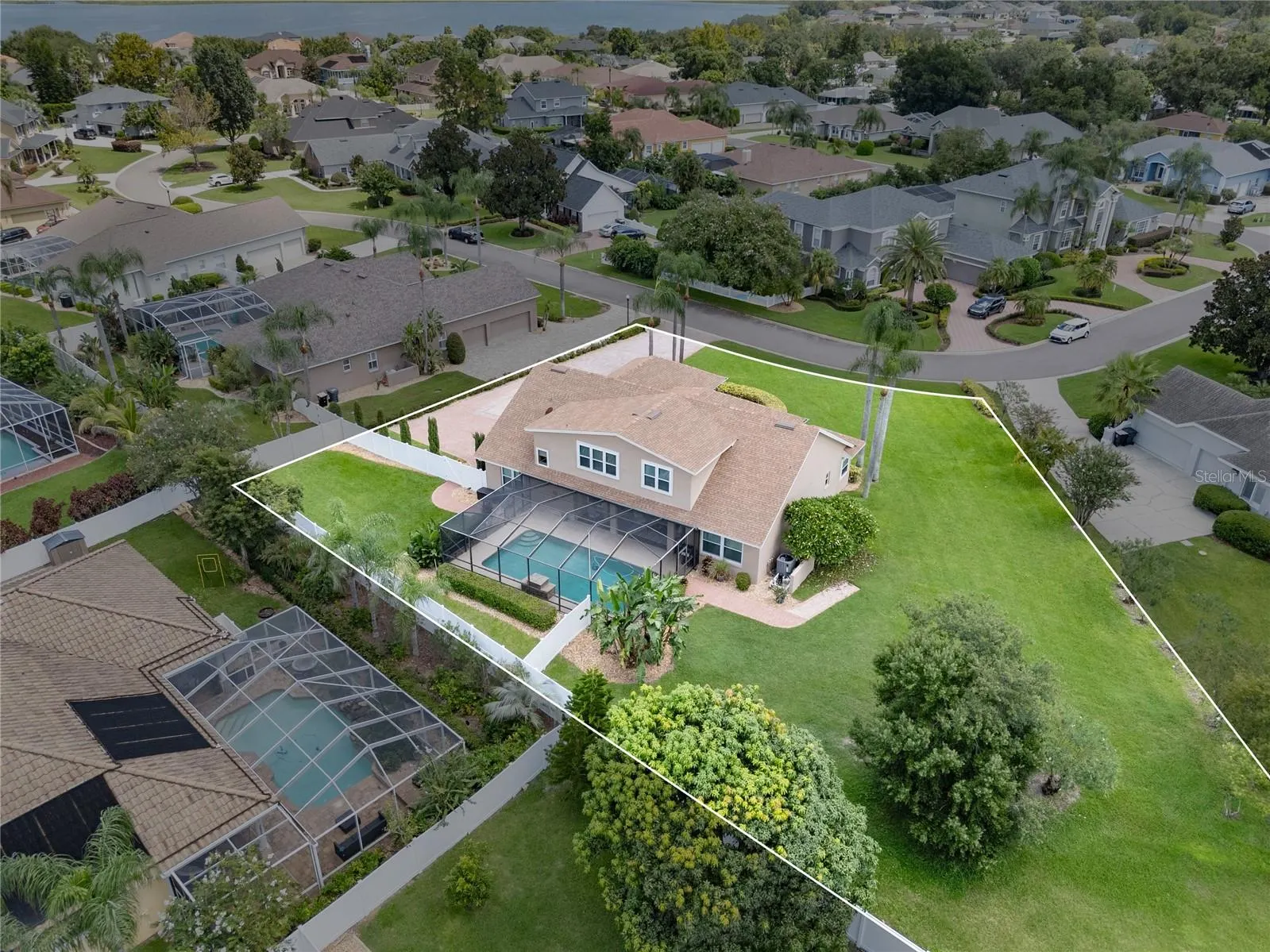 5195 HIGHLANDS LAKEVIEW LOOP