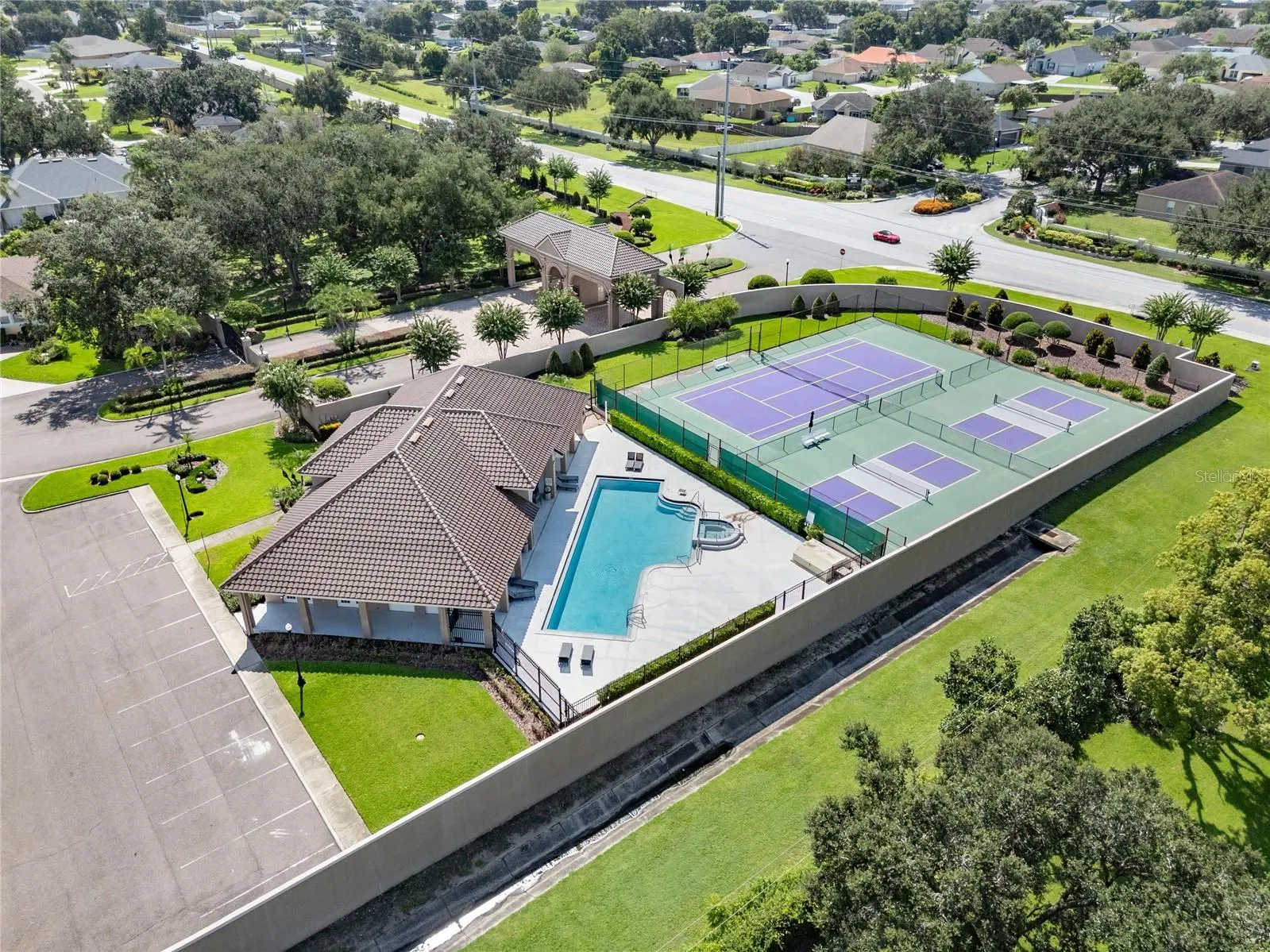 5195 HIGHLANDS LAKEVIEW LOOP