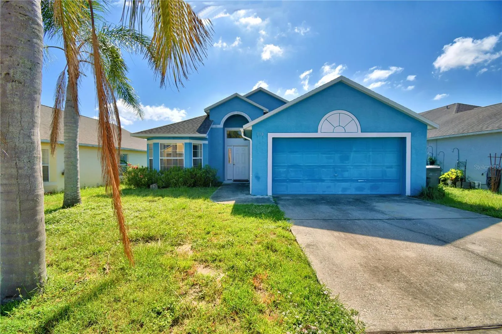 316 AYLESBURY LN