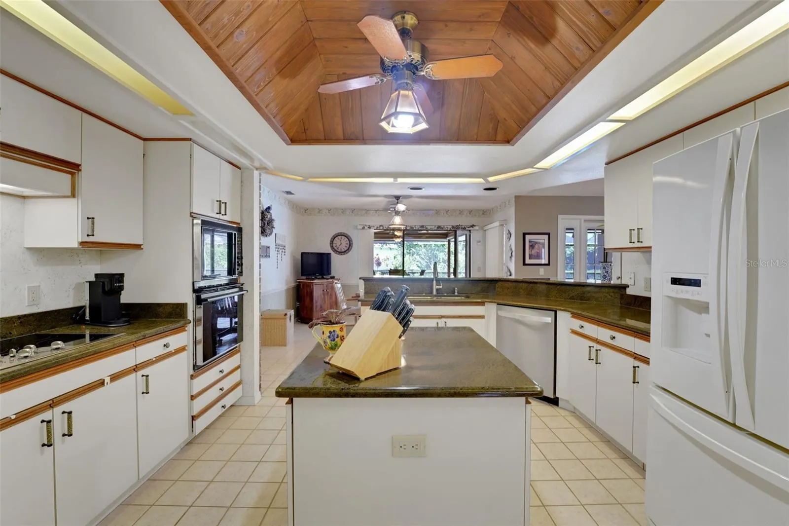 2997 PLANTATION RD