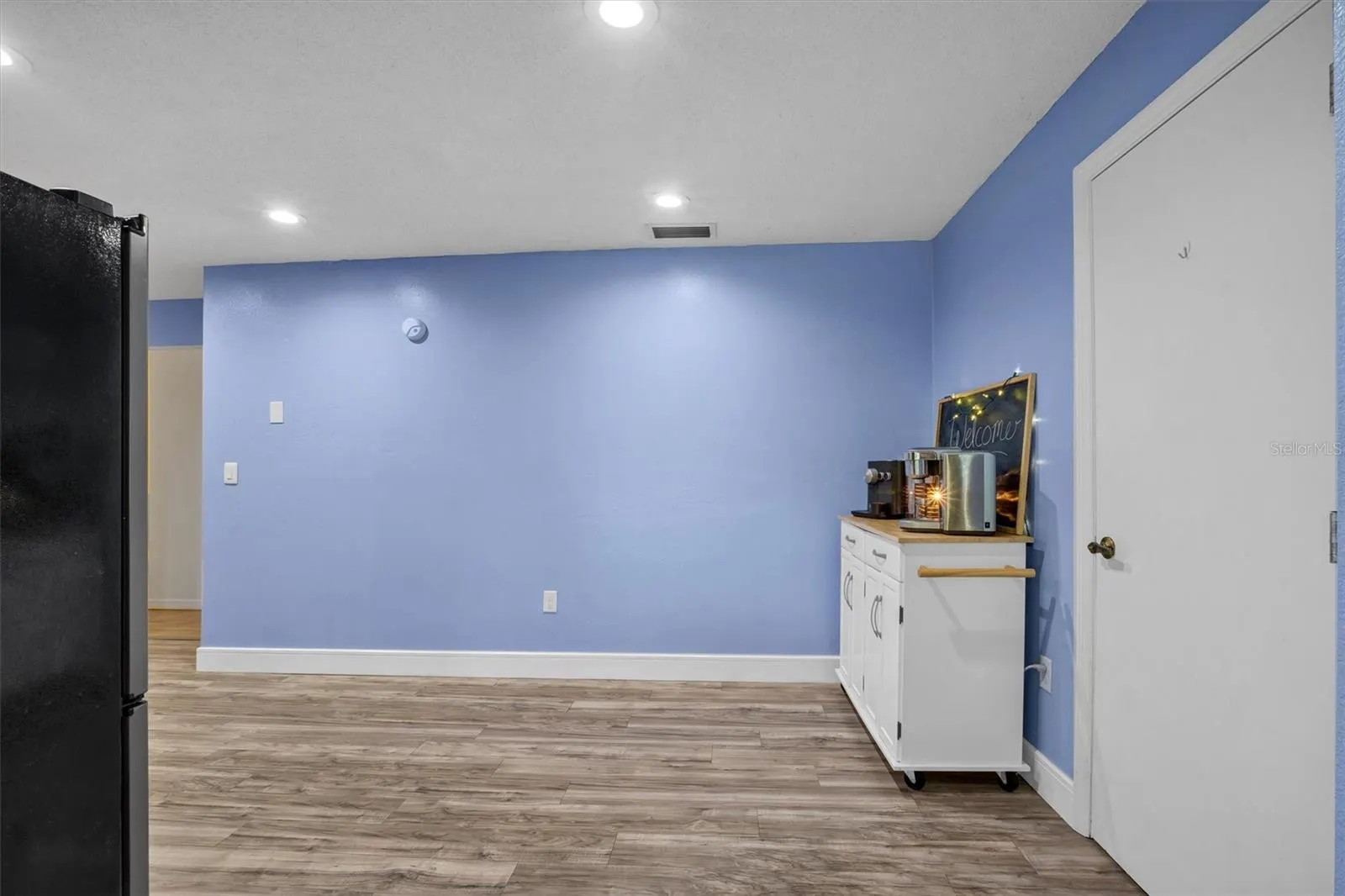 2830 WILLIAM LN